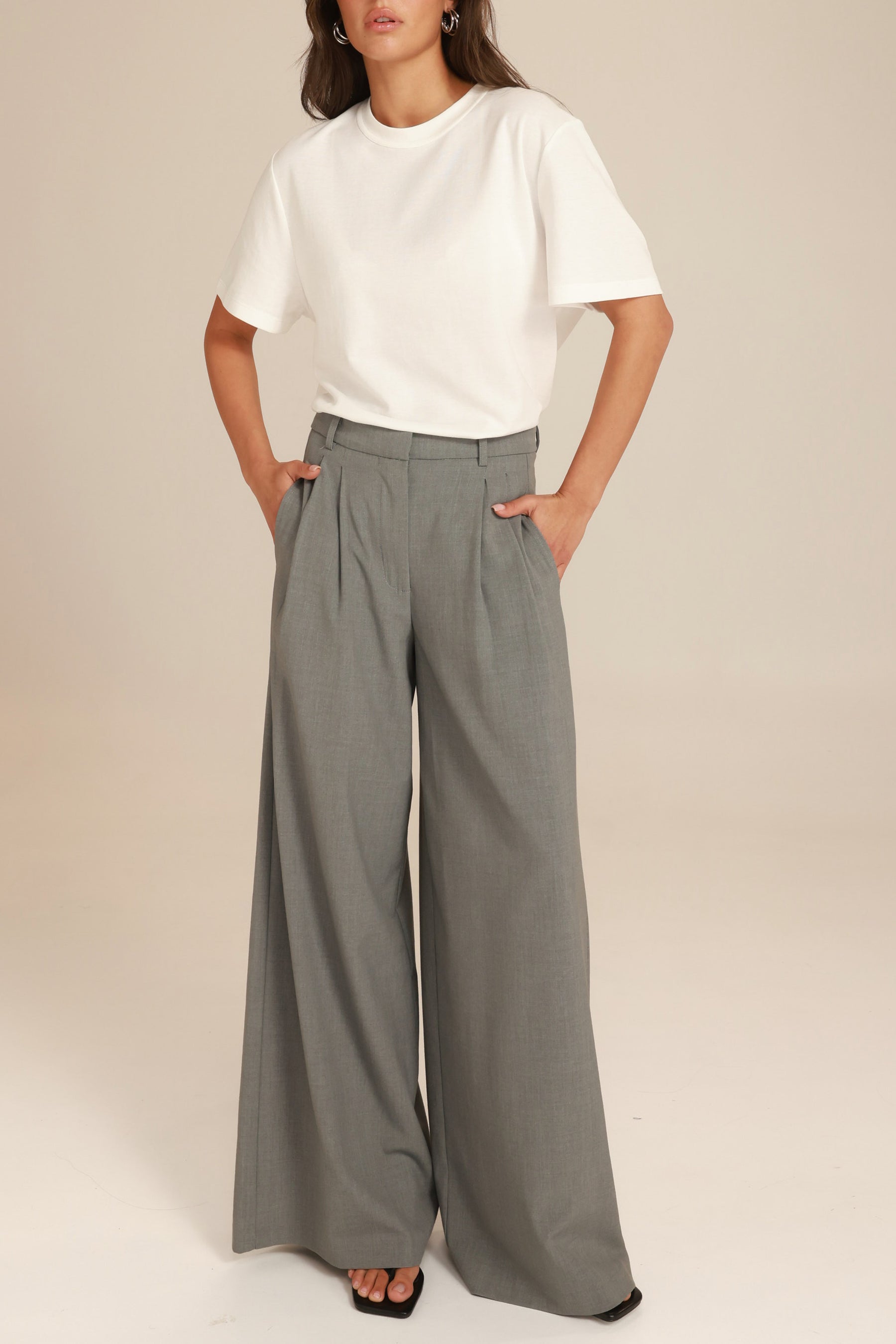 מכנסי מרטינה אפור בהיר