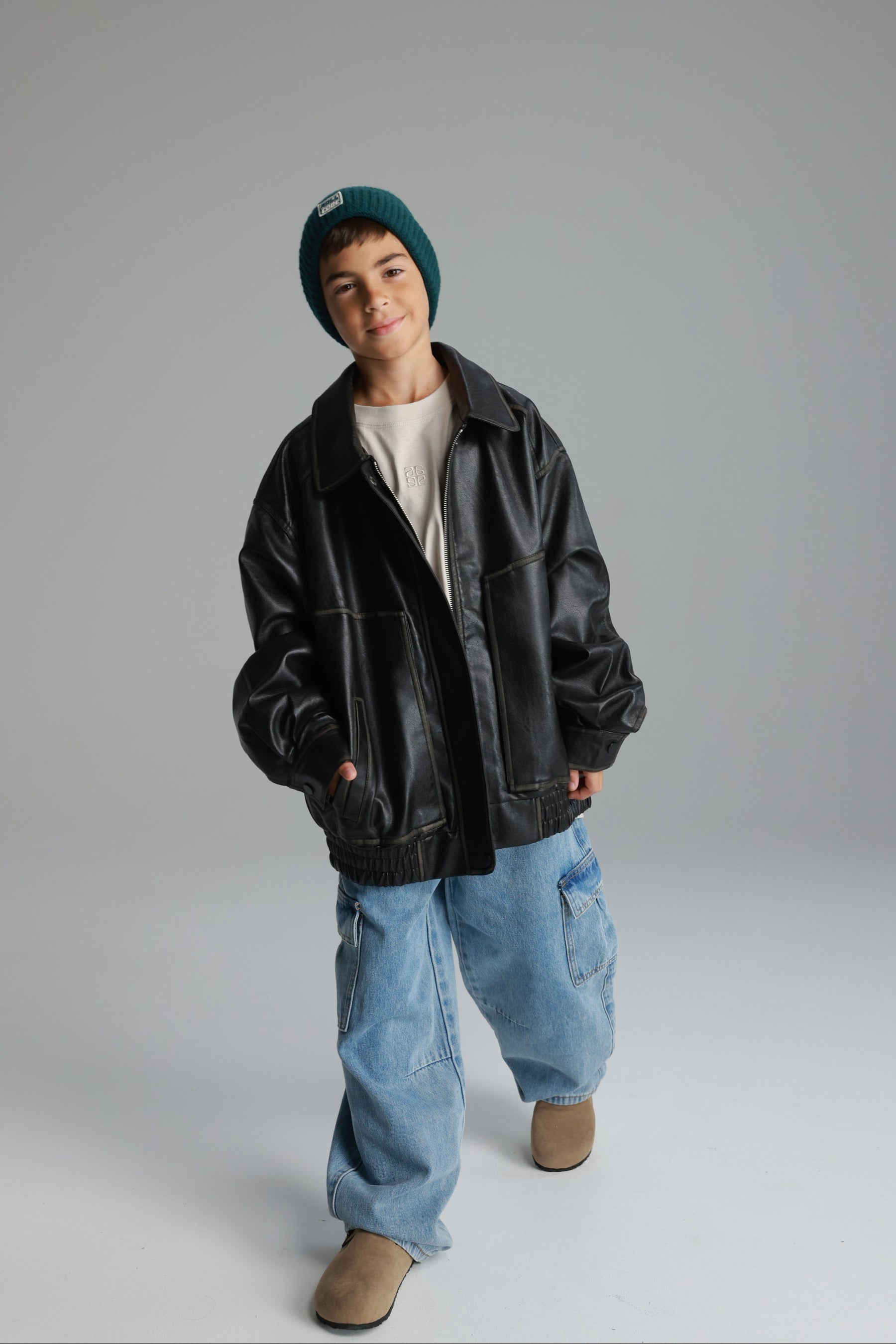 מעיל האנה דמוי עור שחור