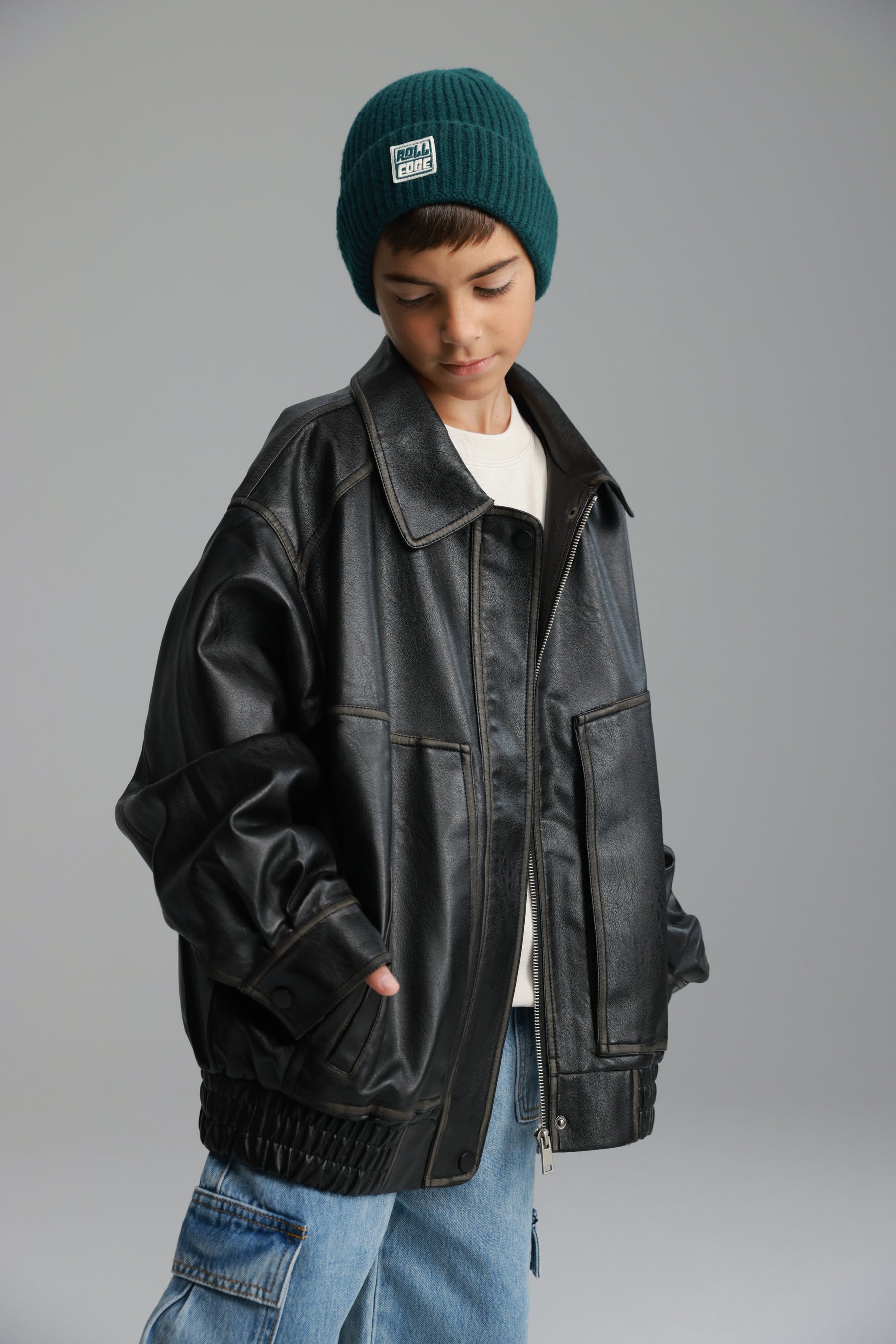 מעיל האנה דמוי עור שחור