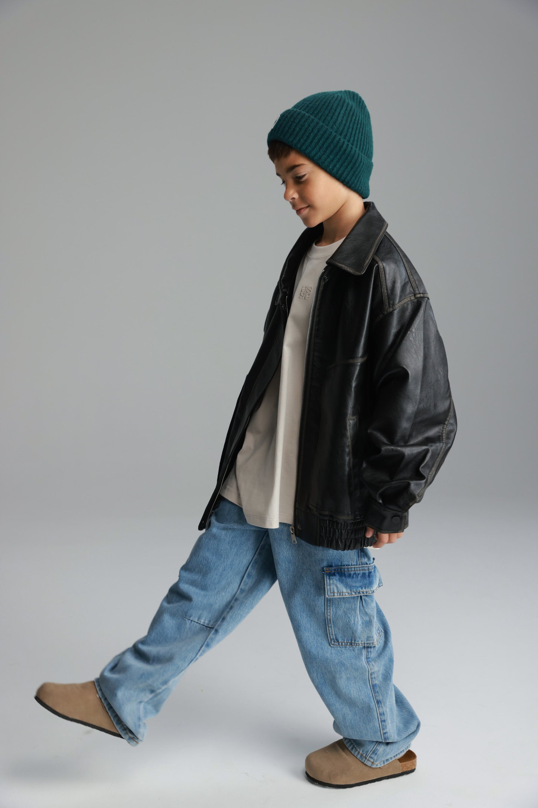 מעיל האנה דמוי עור שחור