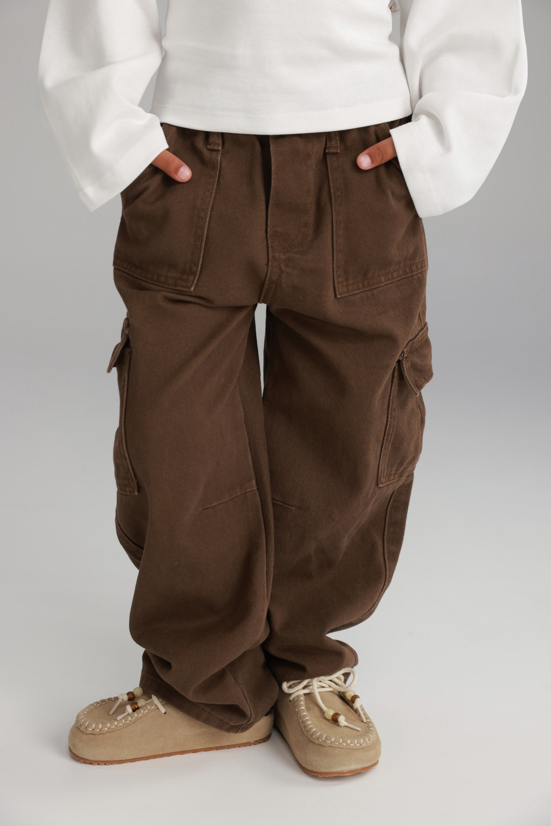 ג'ינס מרטין חום