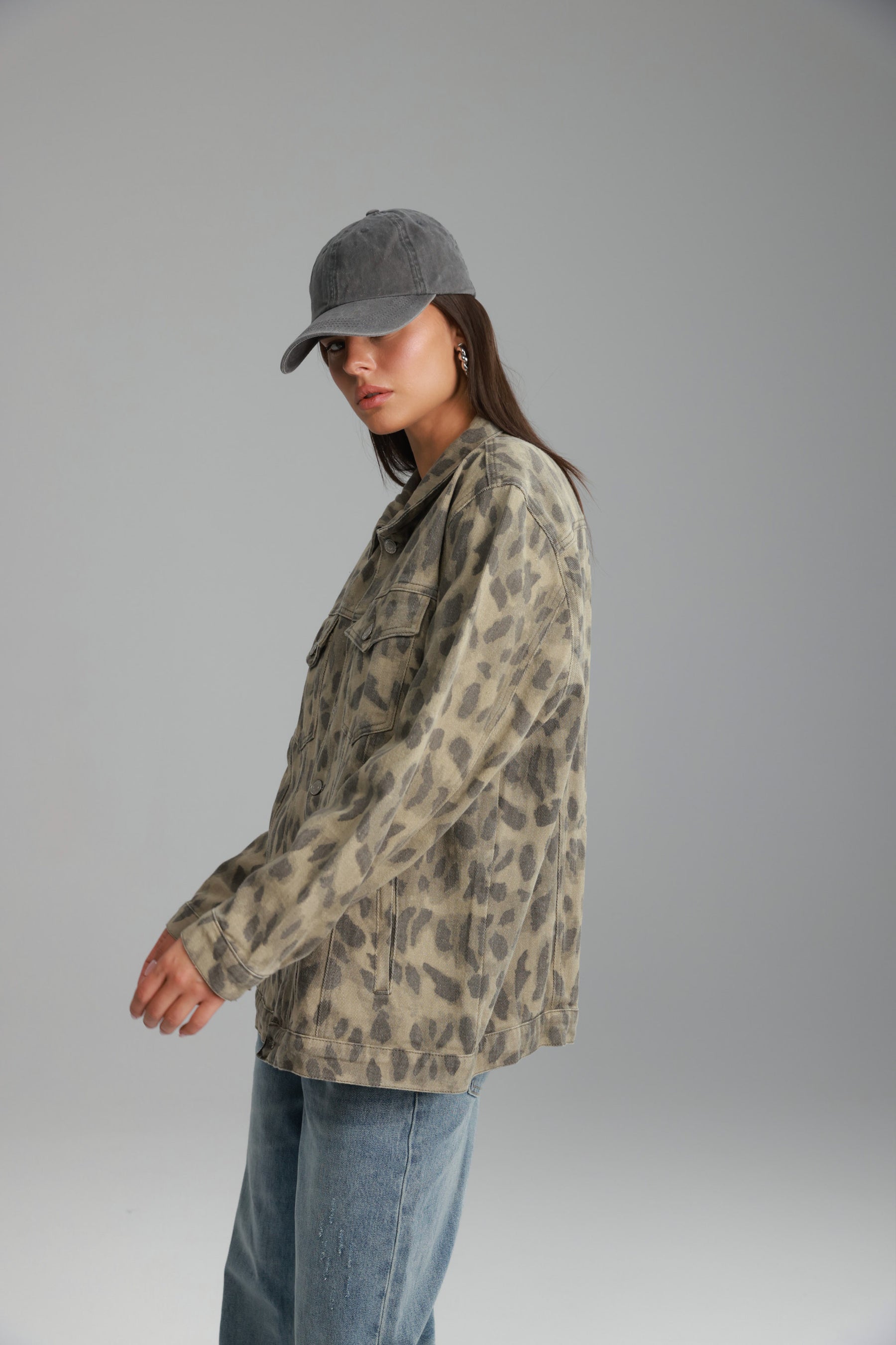 ג'קט ג'ינס ליני מנומר