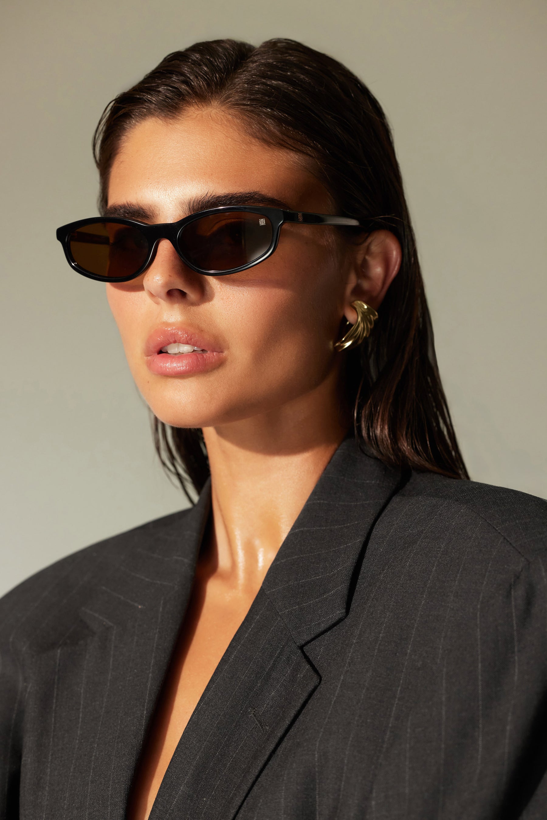 VISUAL AFFAIR NO. 3 BLACK