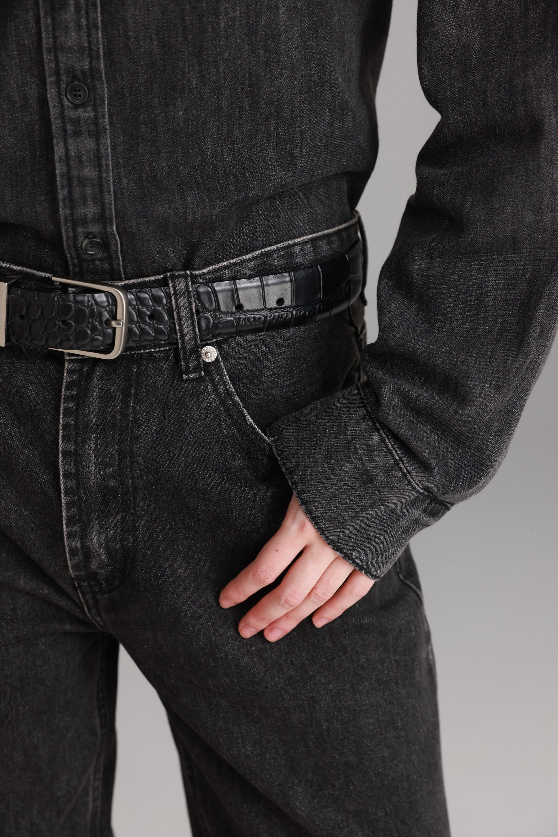 ג'ינס סאלי שחור