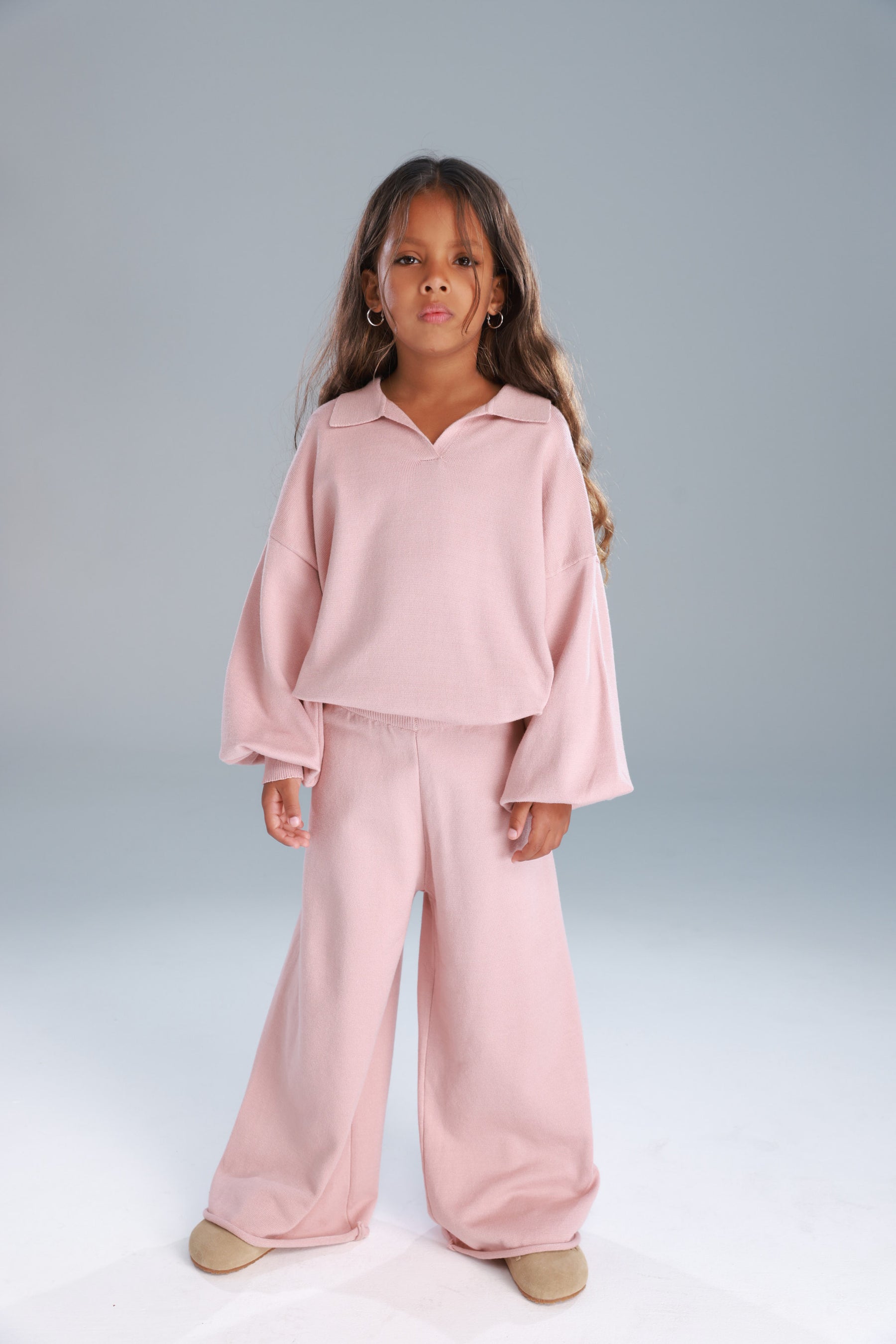 חליפת מונרו ורודה