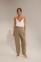 מכנסי קיילי חאקי