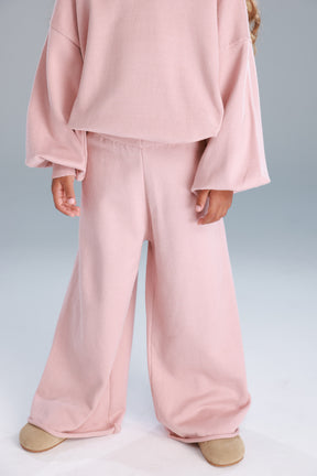 חליפת מונרו ורודה