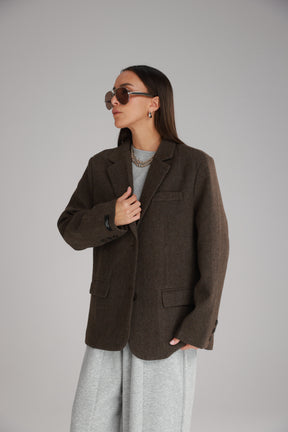 בלייזר אנדי חום כהה