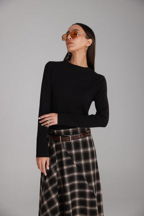 חולצת ג'יני שחורה