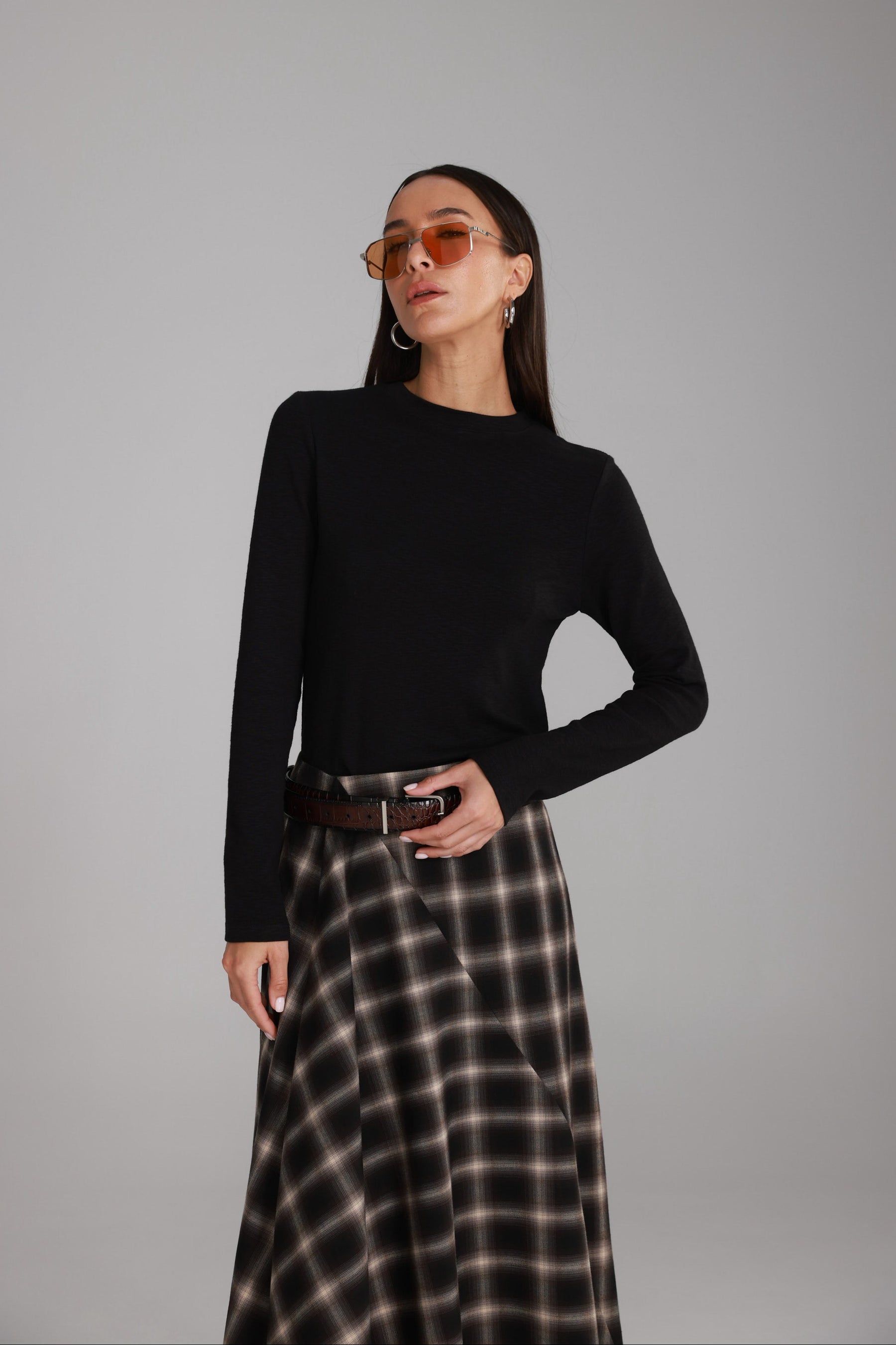 חולצת ג'יני שחורה