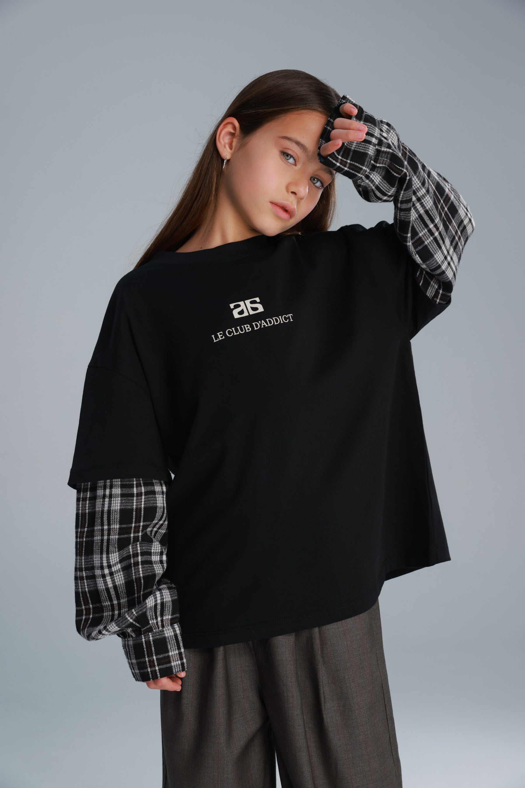 חולצת מדלן שחורה