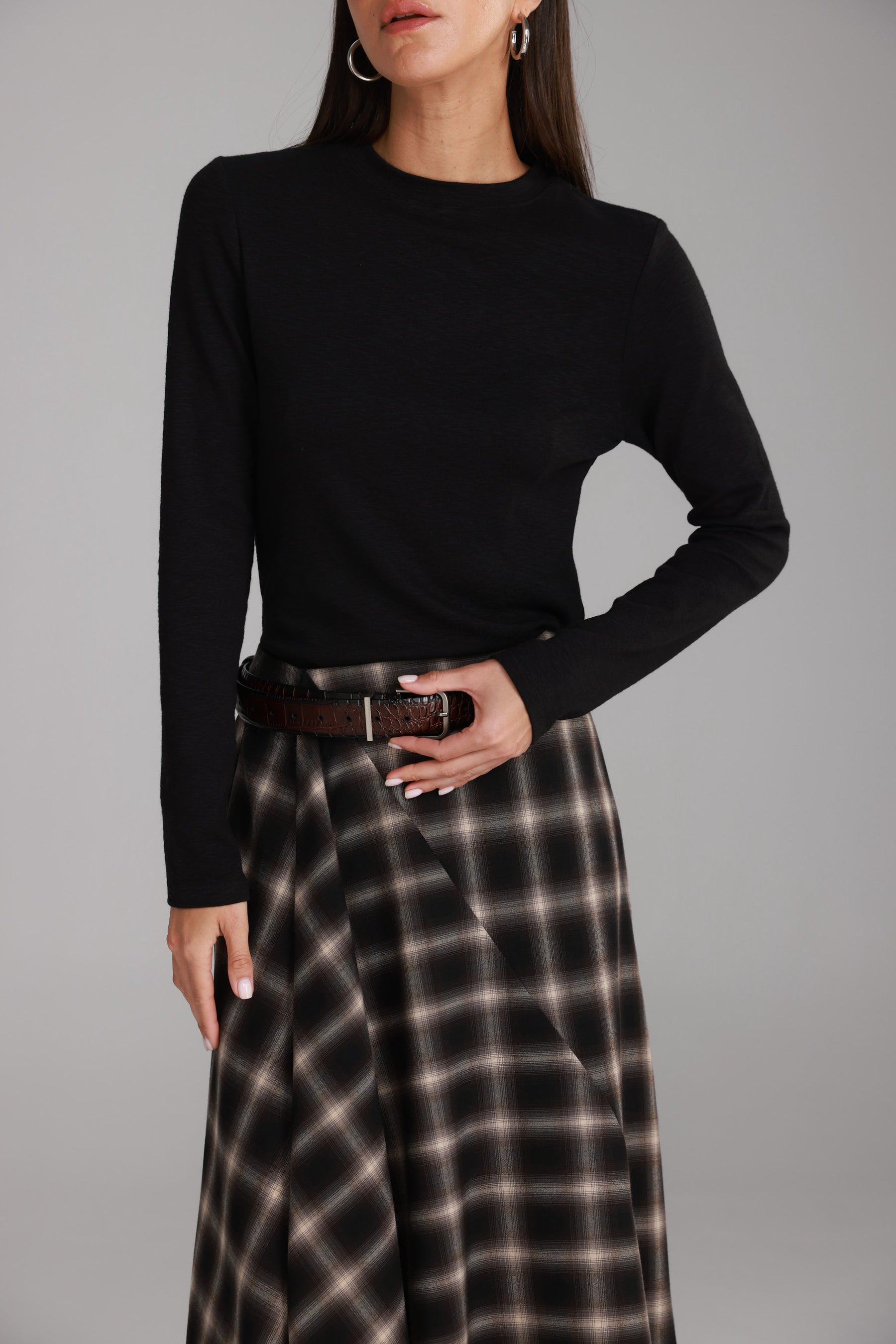 חולצת ג'יני שחורה