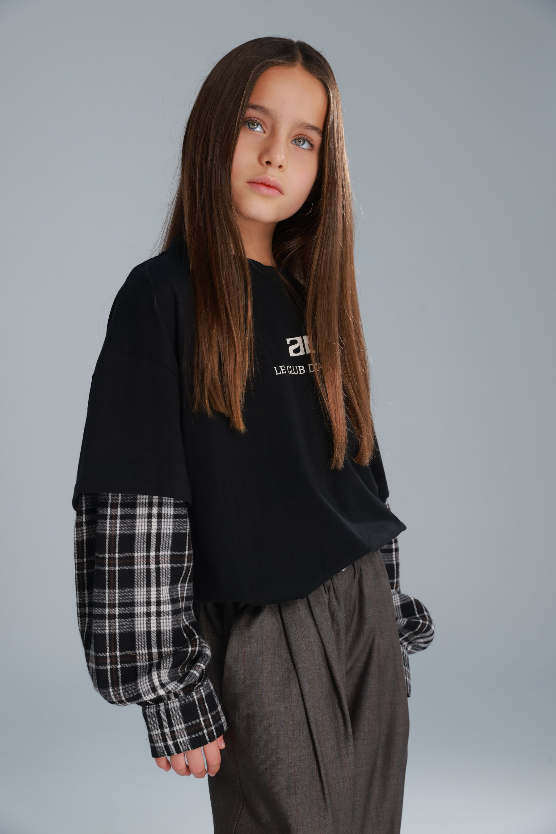 חולצת מדלן שחורה