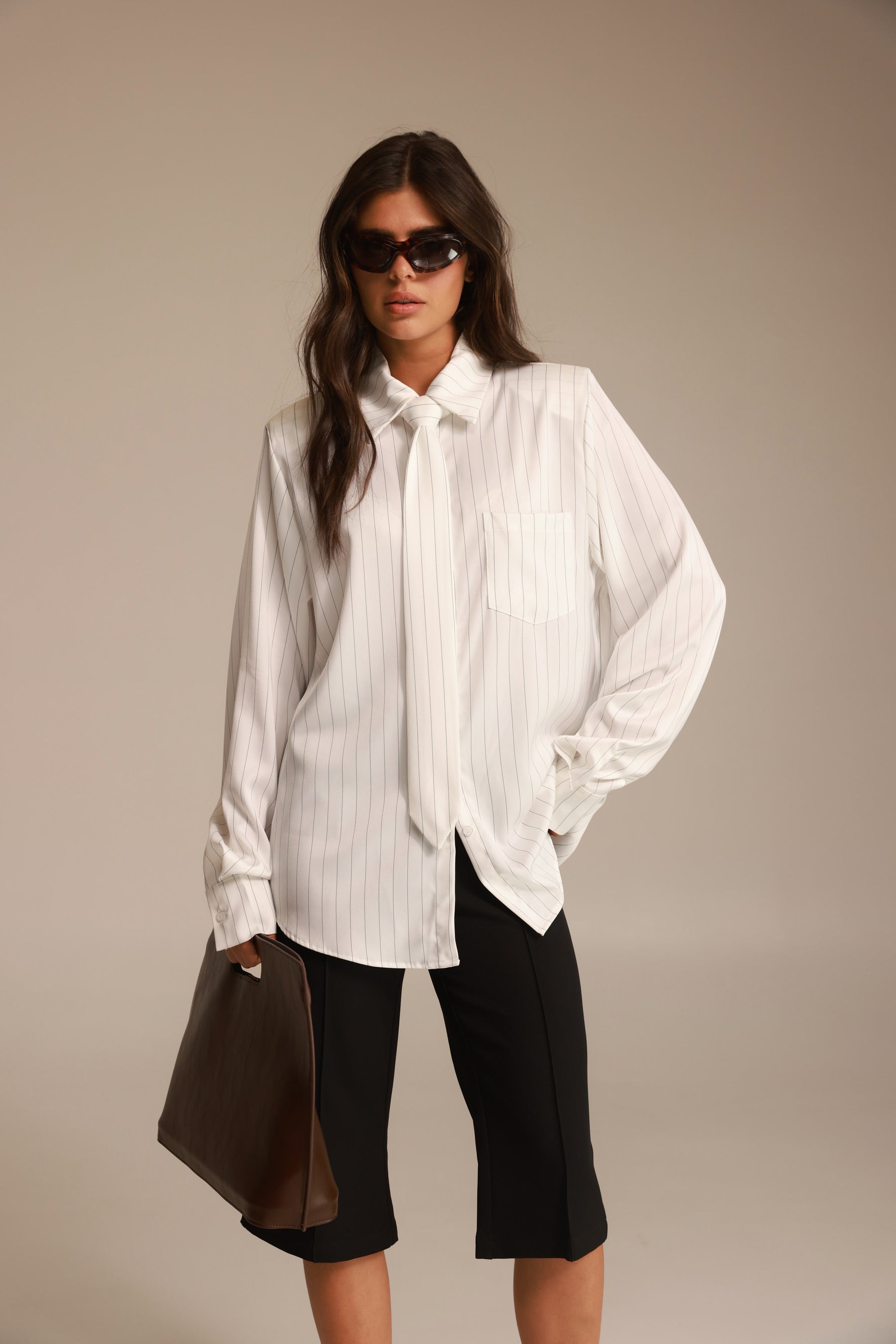 חולצת רוג'רס מכופתרת לבנה