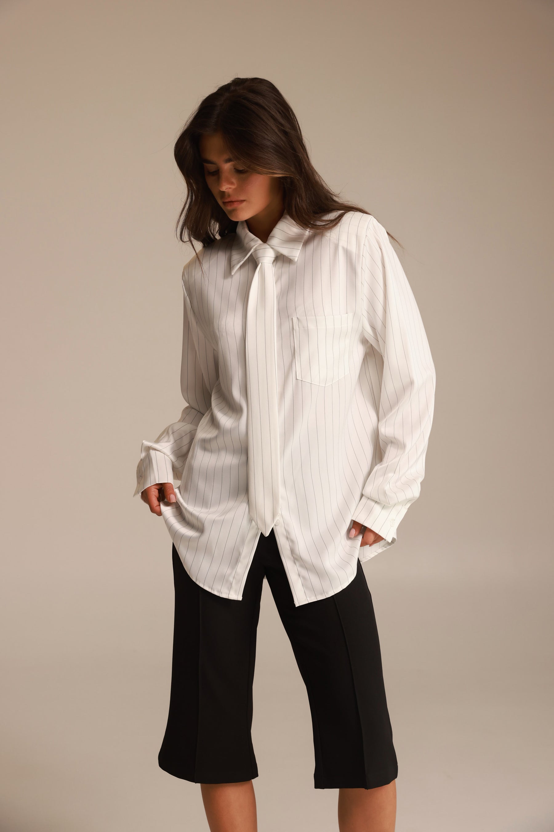 חולצת רוג'רס מכופתרת לבנה