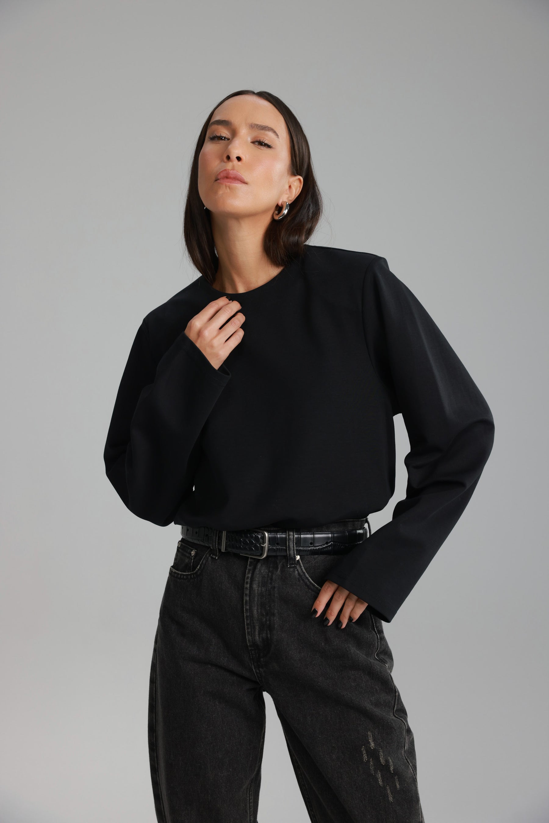 חולצת אופרי שחורה