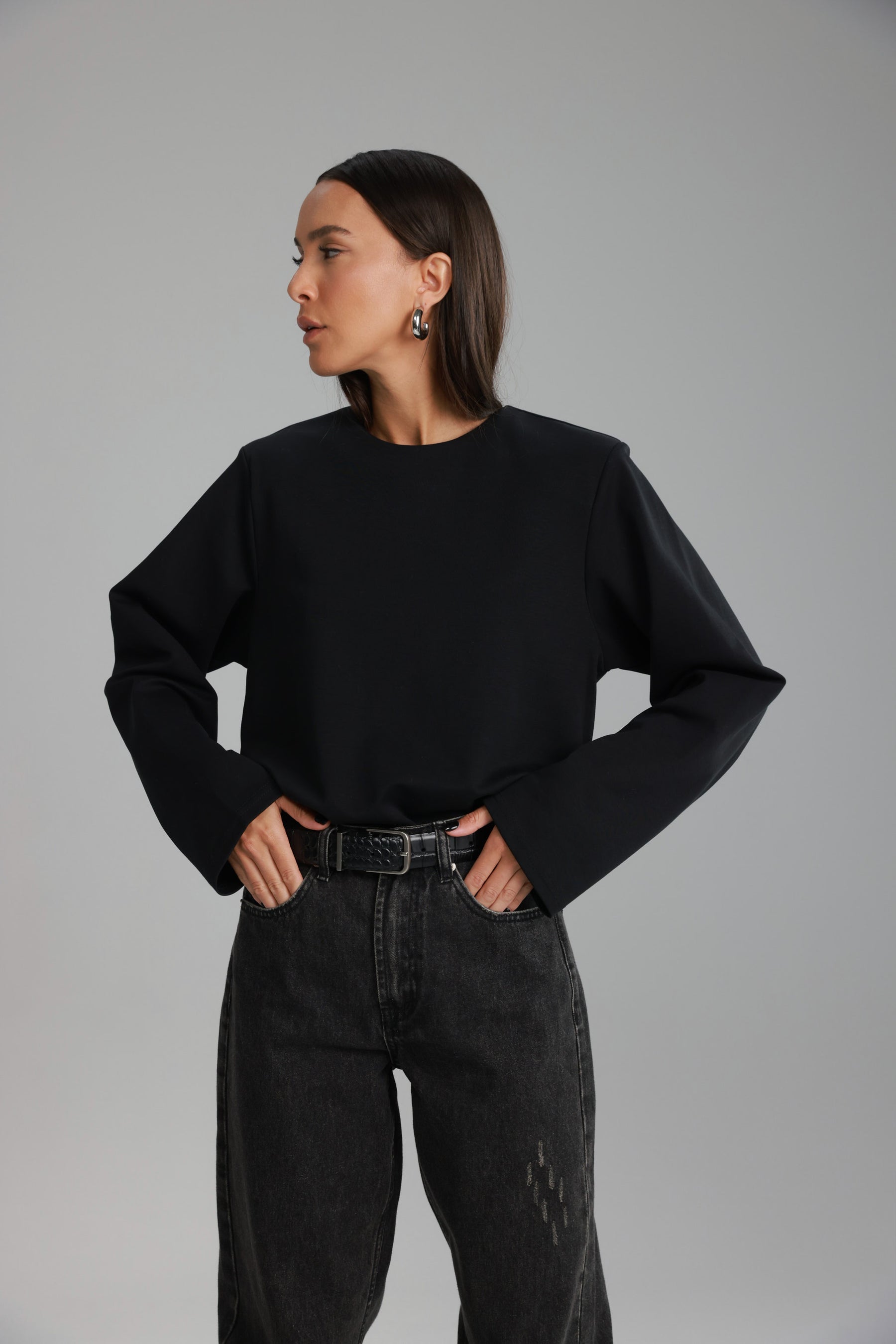 חולצת אופרי שחורה