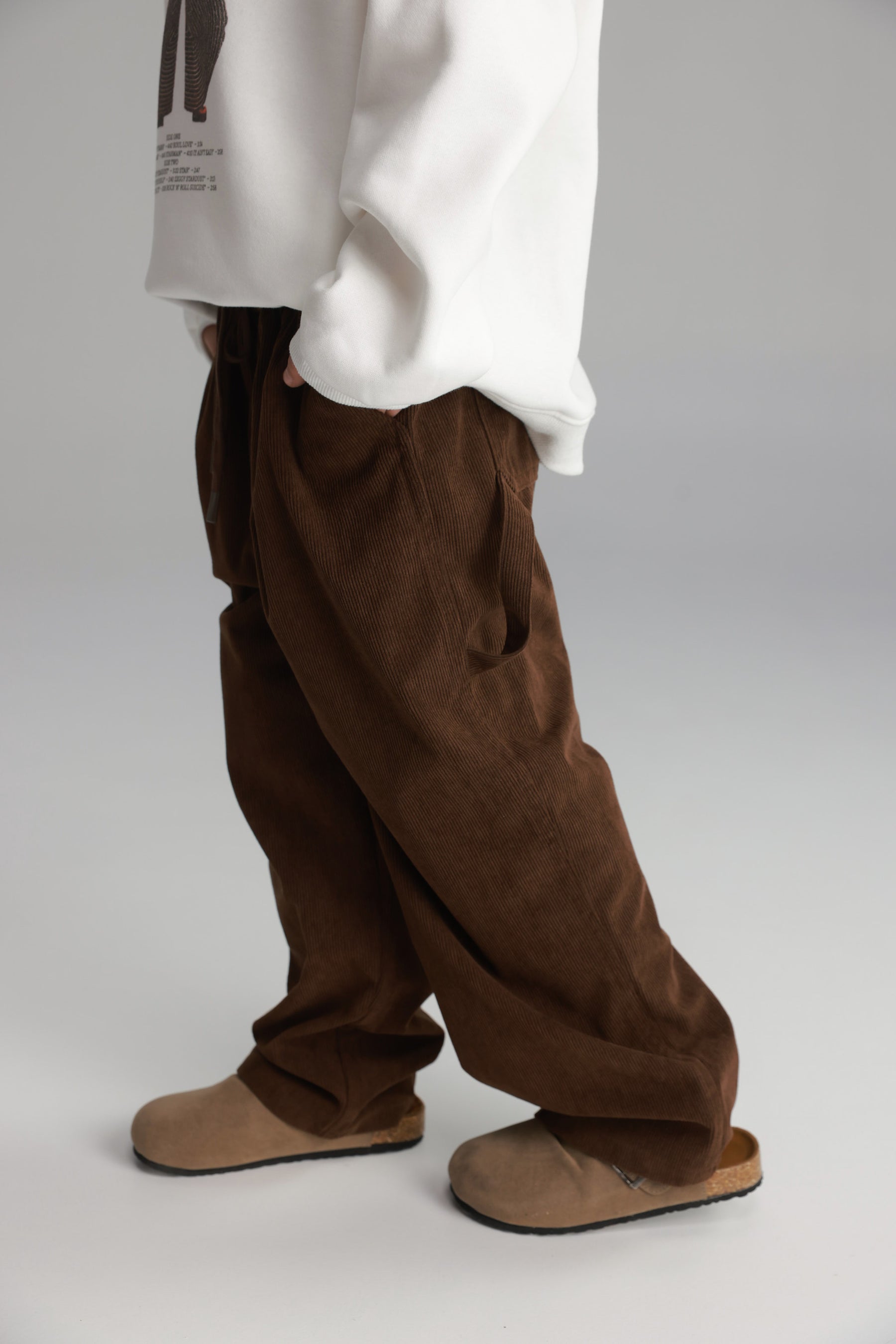 מכנסי ג'ורג' חומים