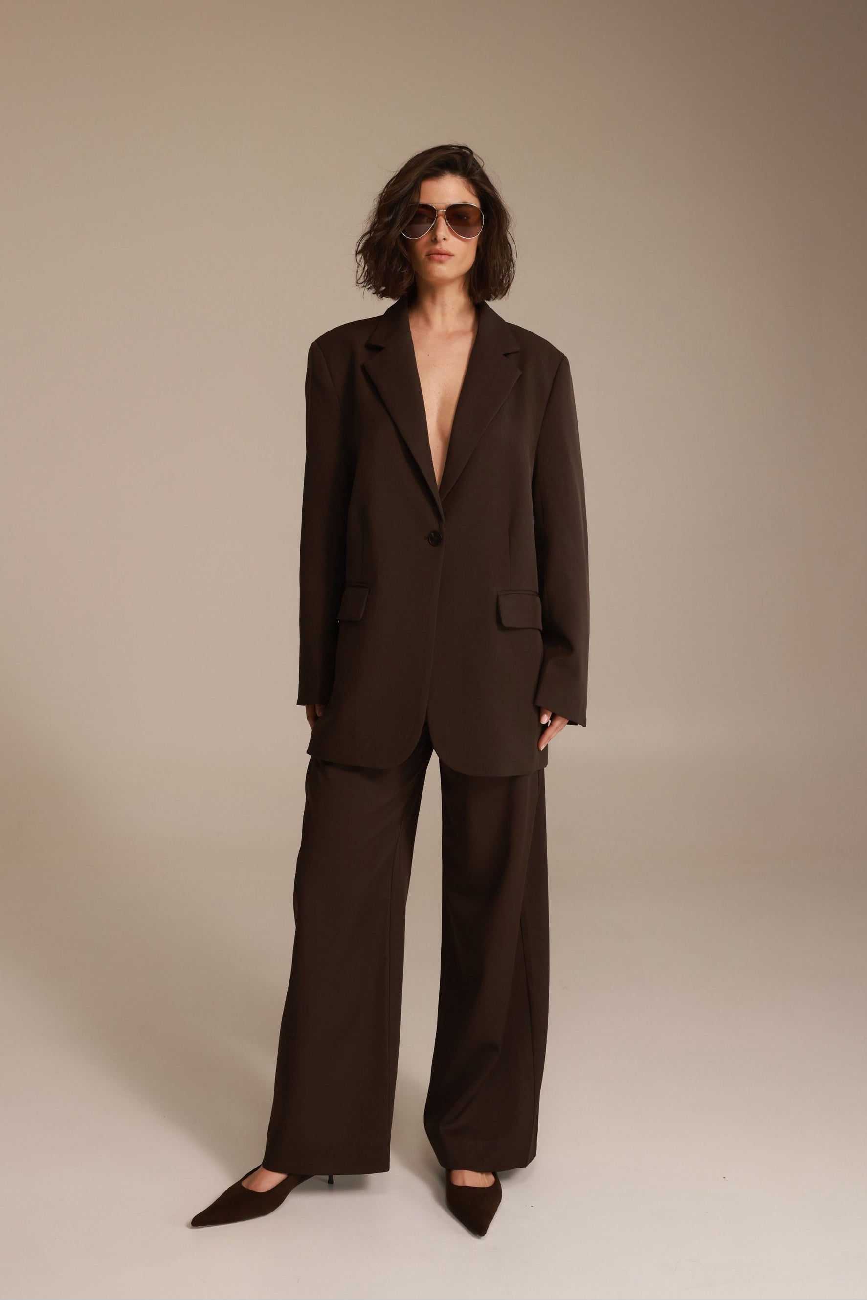 בלייזר נואל חום כהה