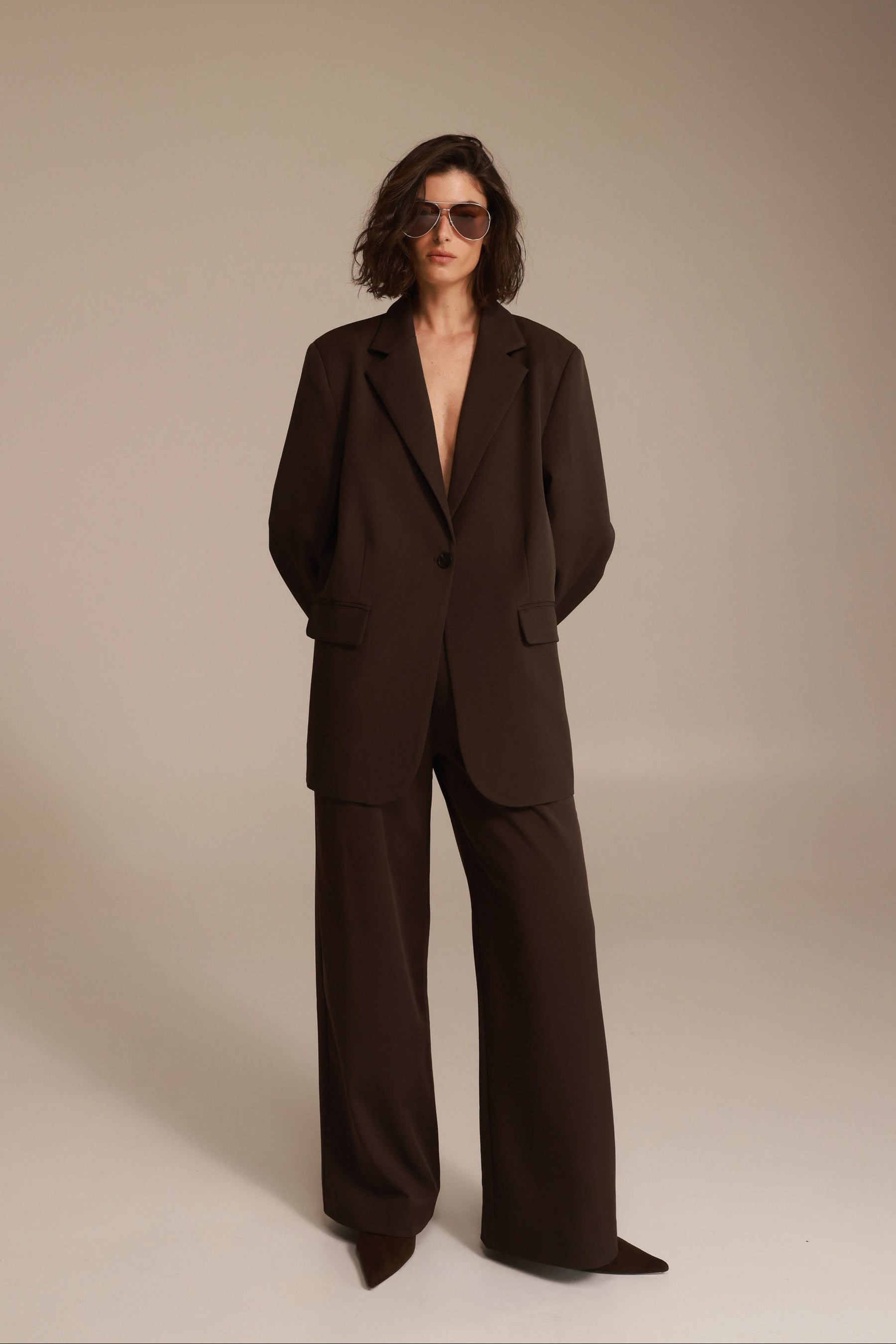 בלייזר נואל חום כהה