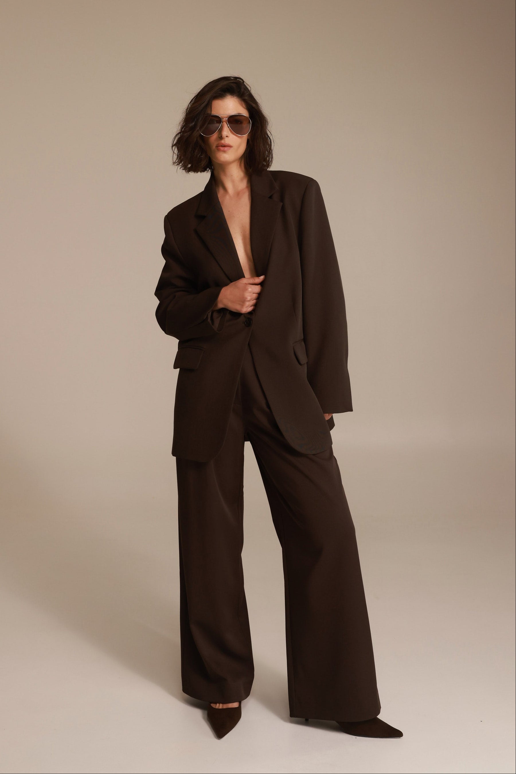 בלייזר נואל חום כהה