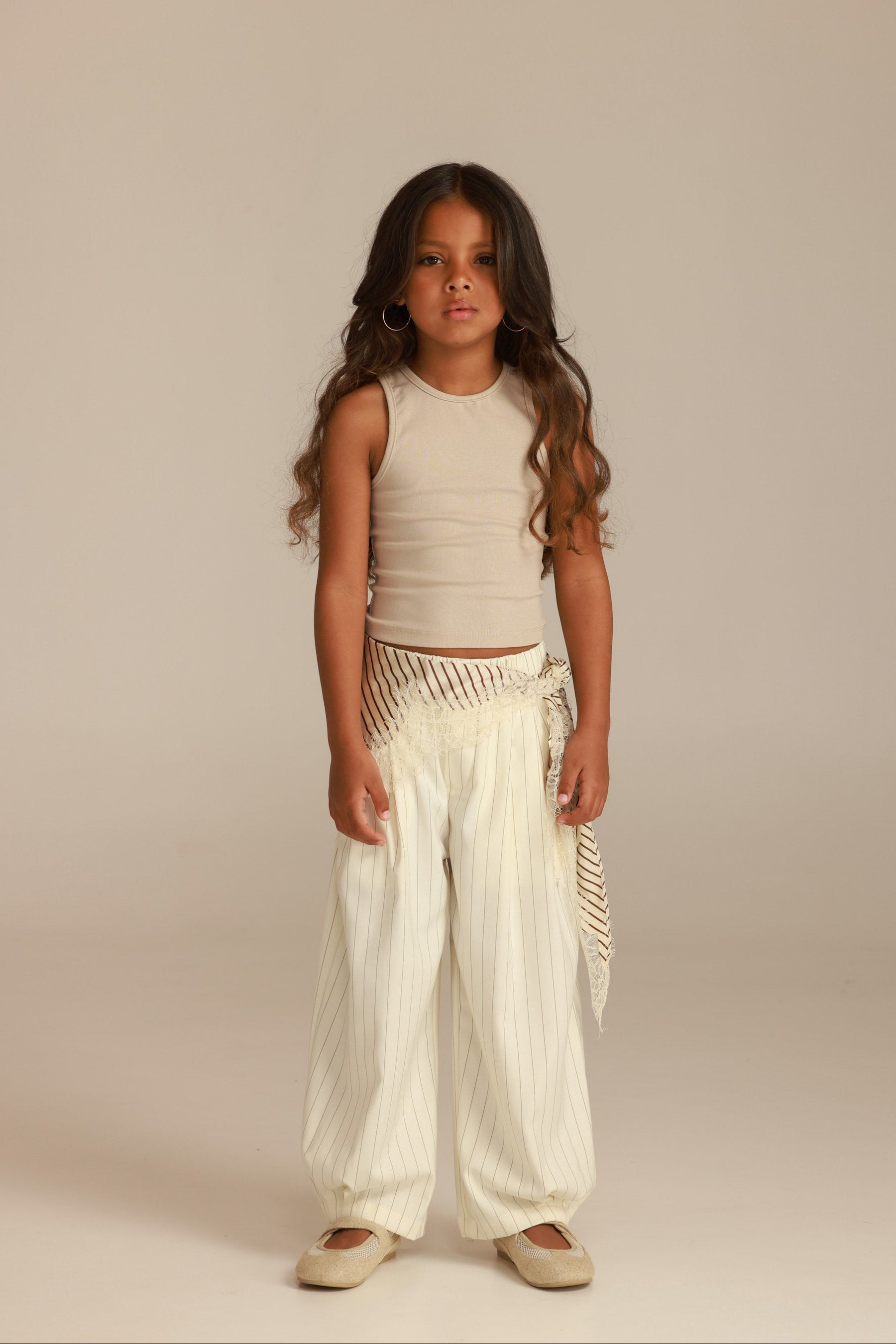 גופיית אנאלי בז'