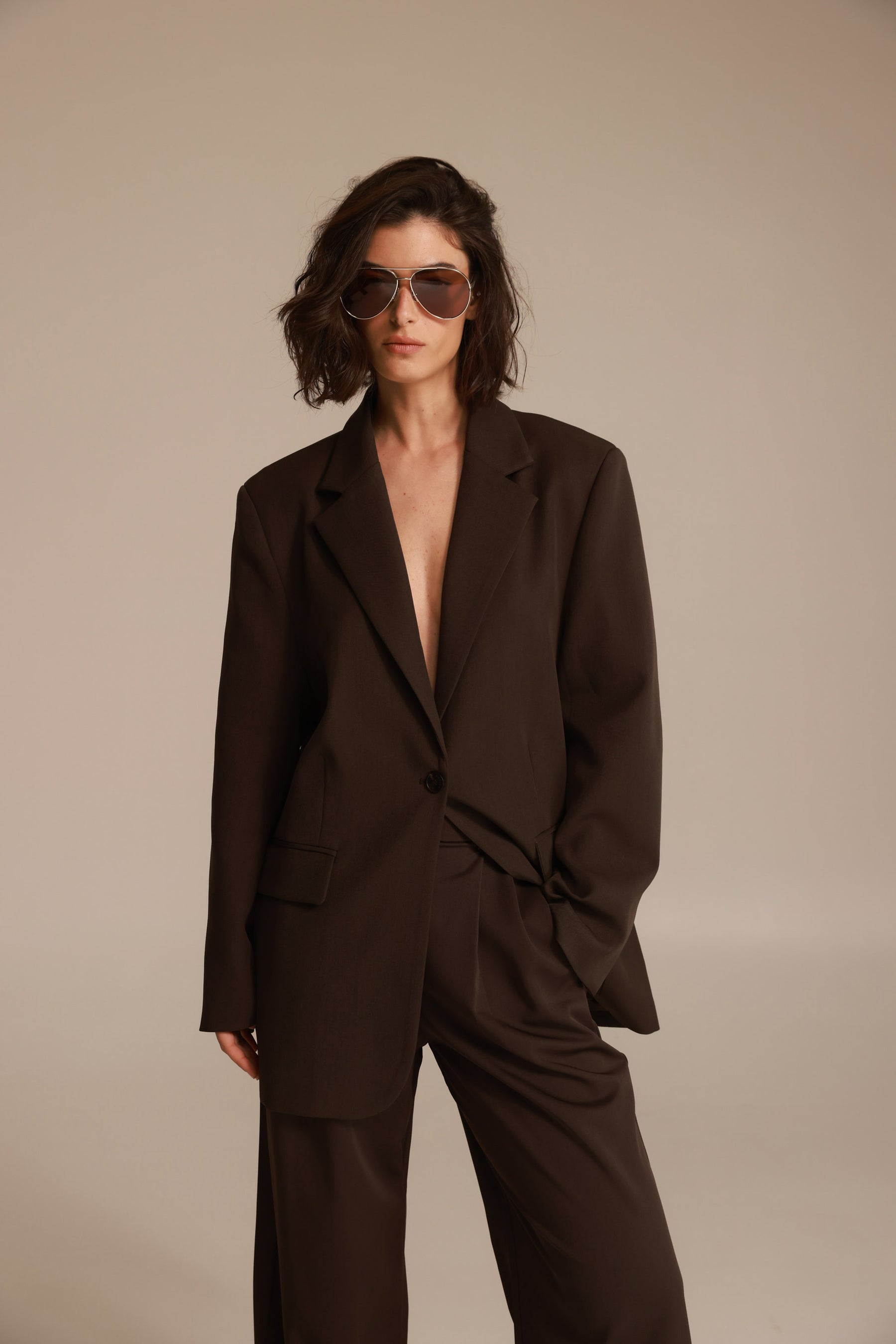 בלייזר נואל חום כהה