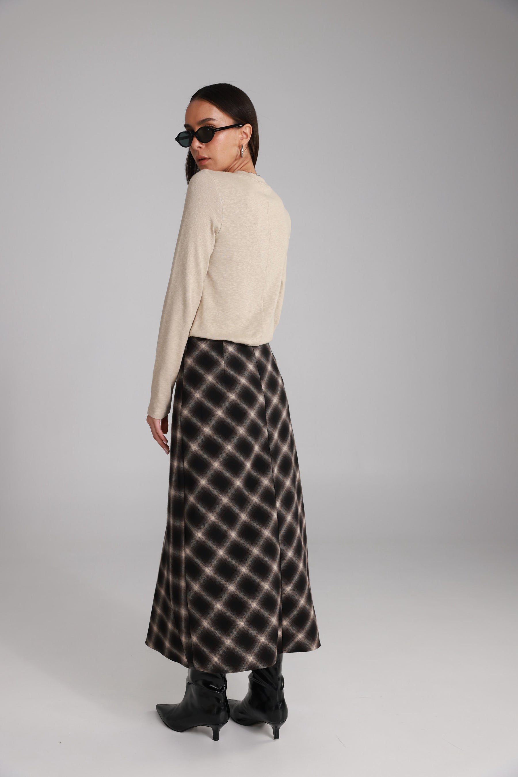 חצאית קטי משבצות חומות