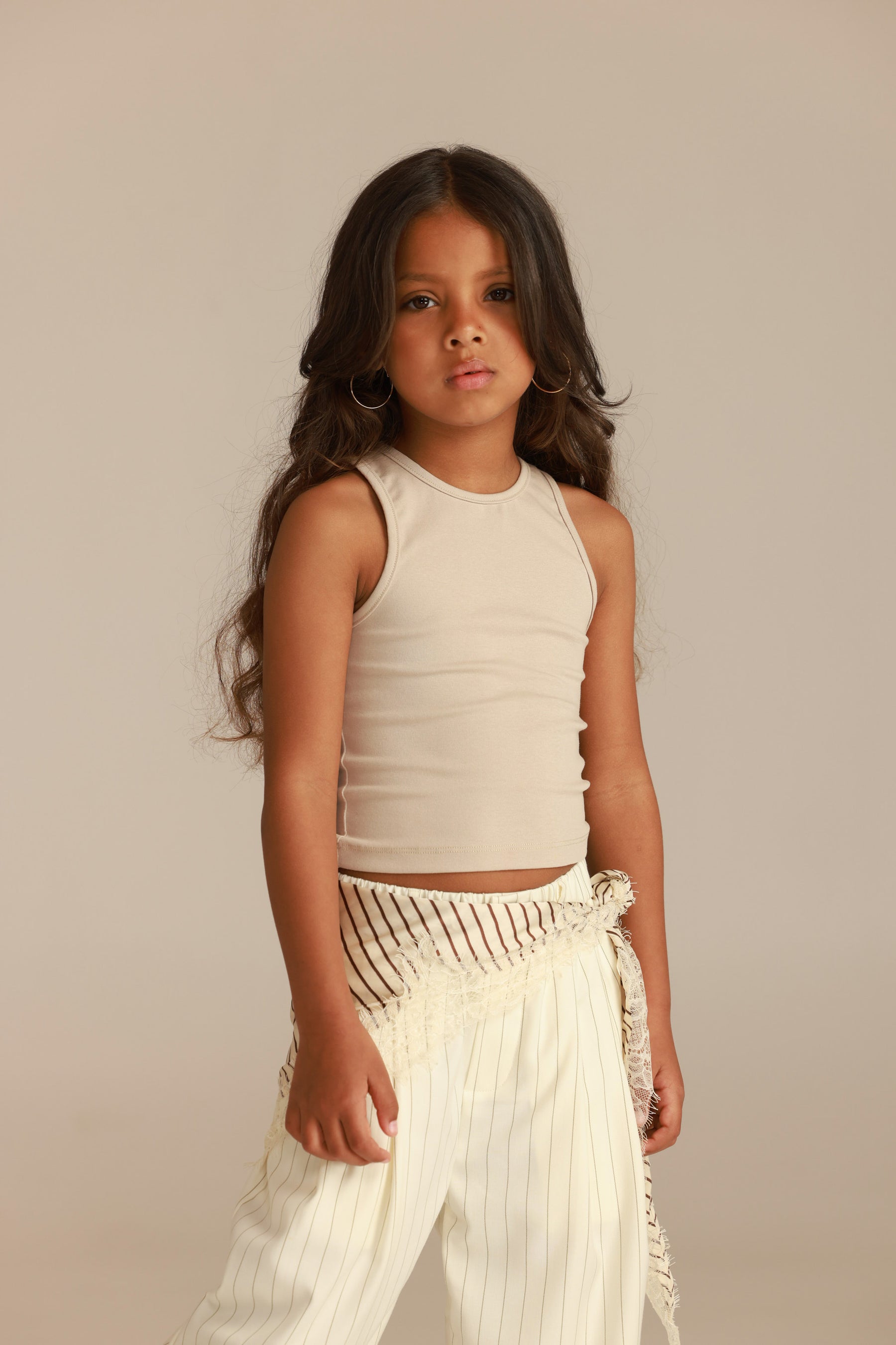 גופיית אנאלי בז'