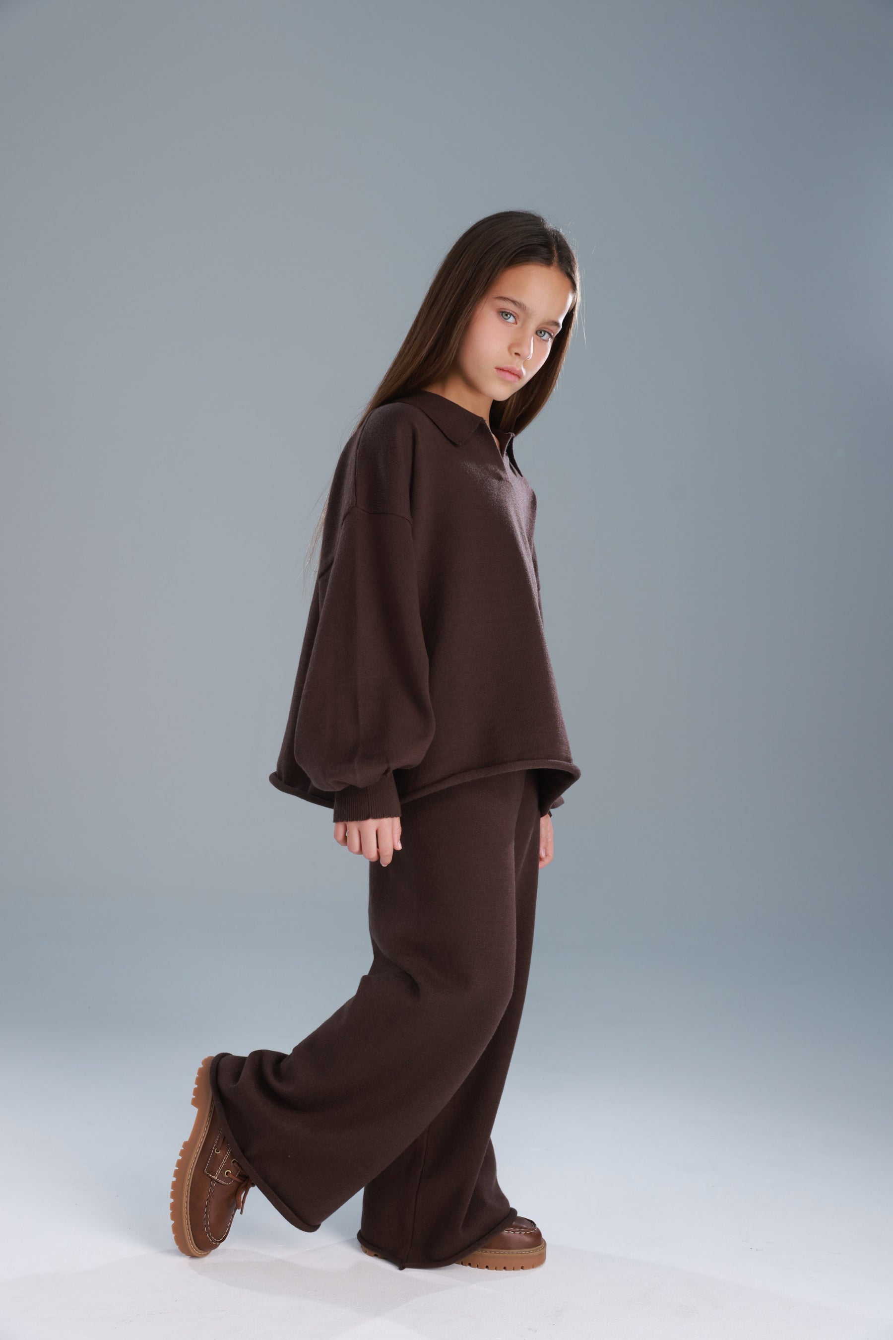 חליפת מונרו חומה