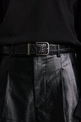 חגורת לורה שחורה אבזם כסף