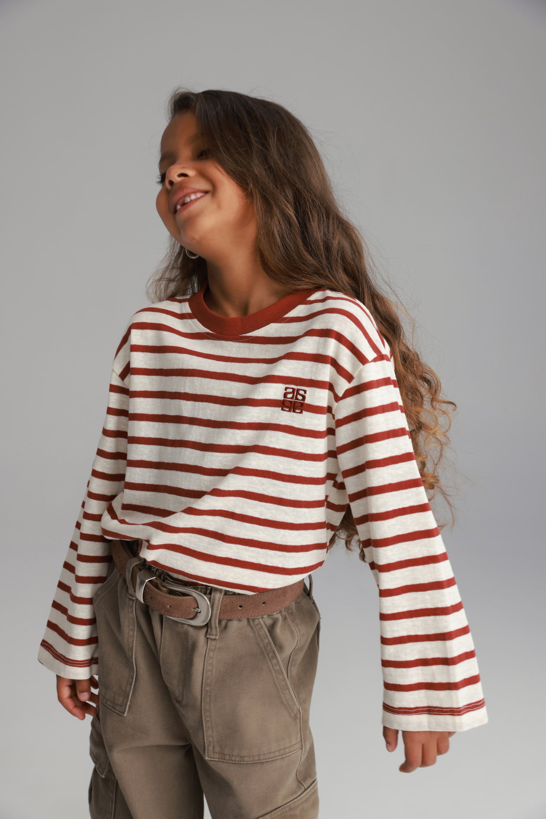 חולצת ניאו שמנת/בורדו