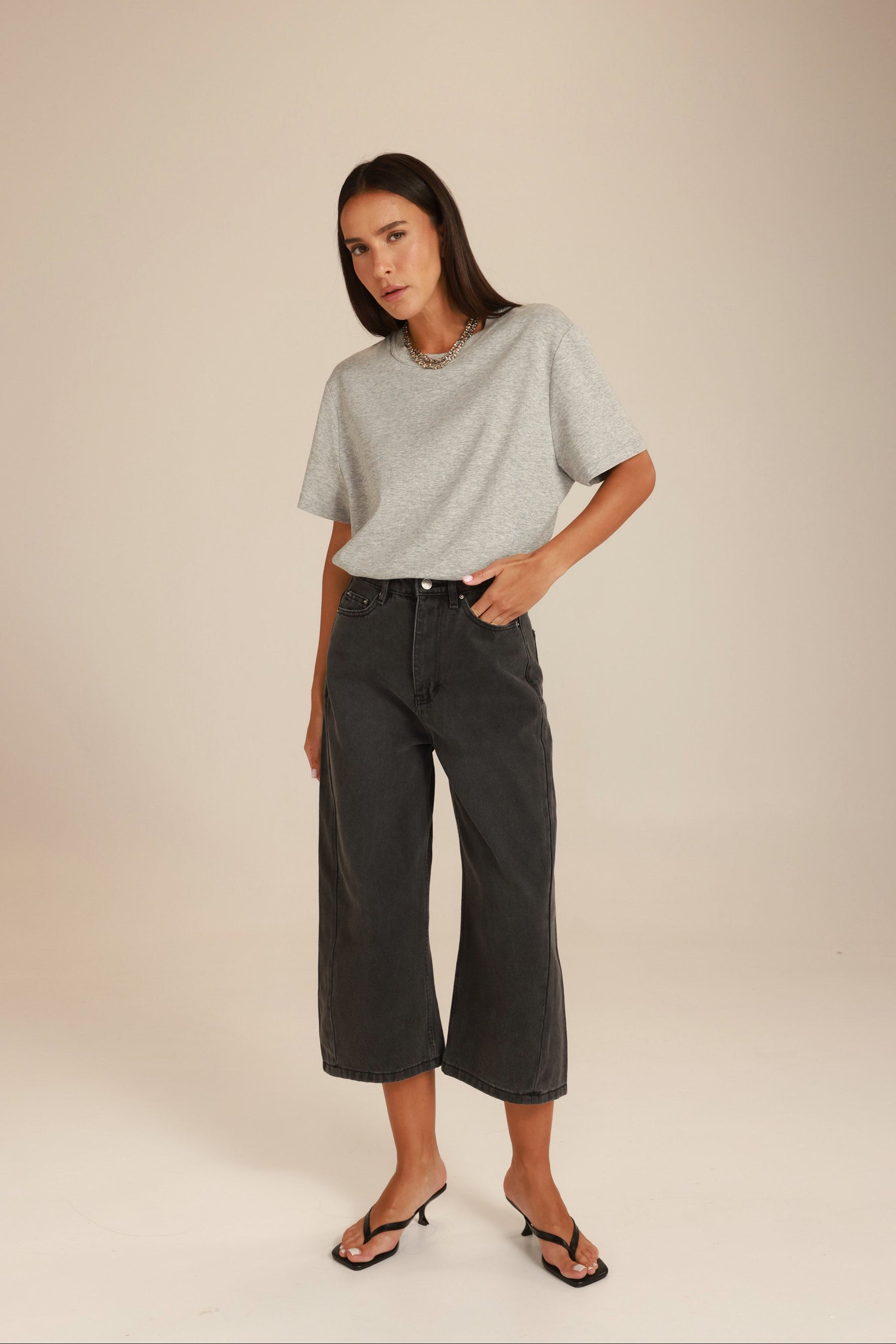 ג'ינס לומי שחור