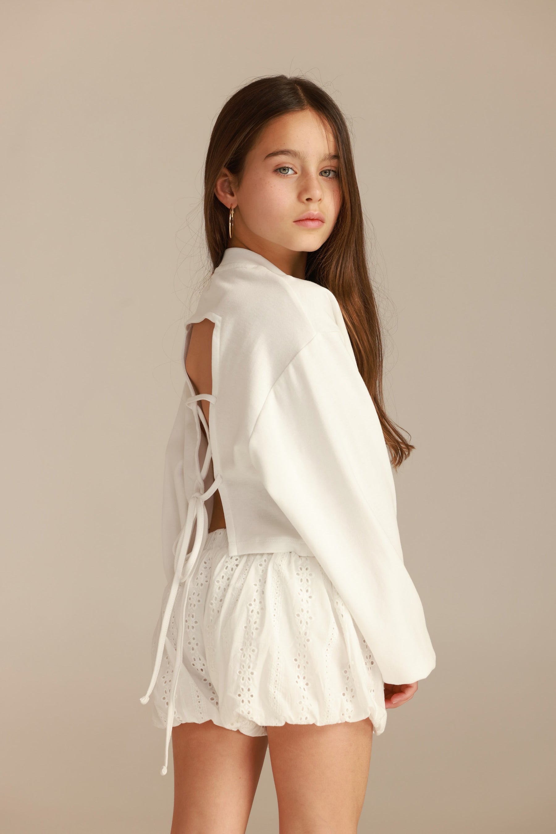 חולצת מייפל לבנה