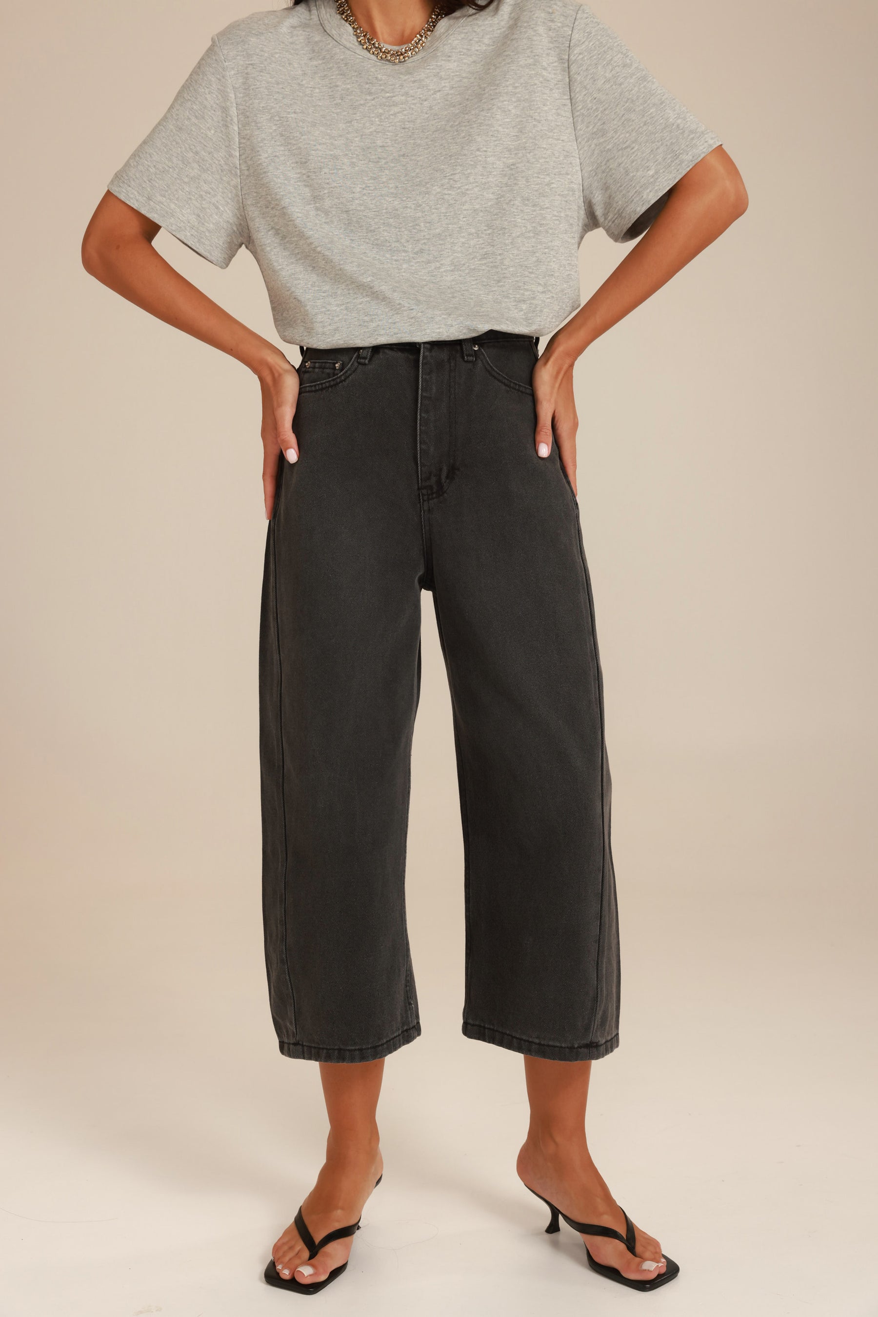 ג'ינס לומי שחור