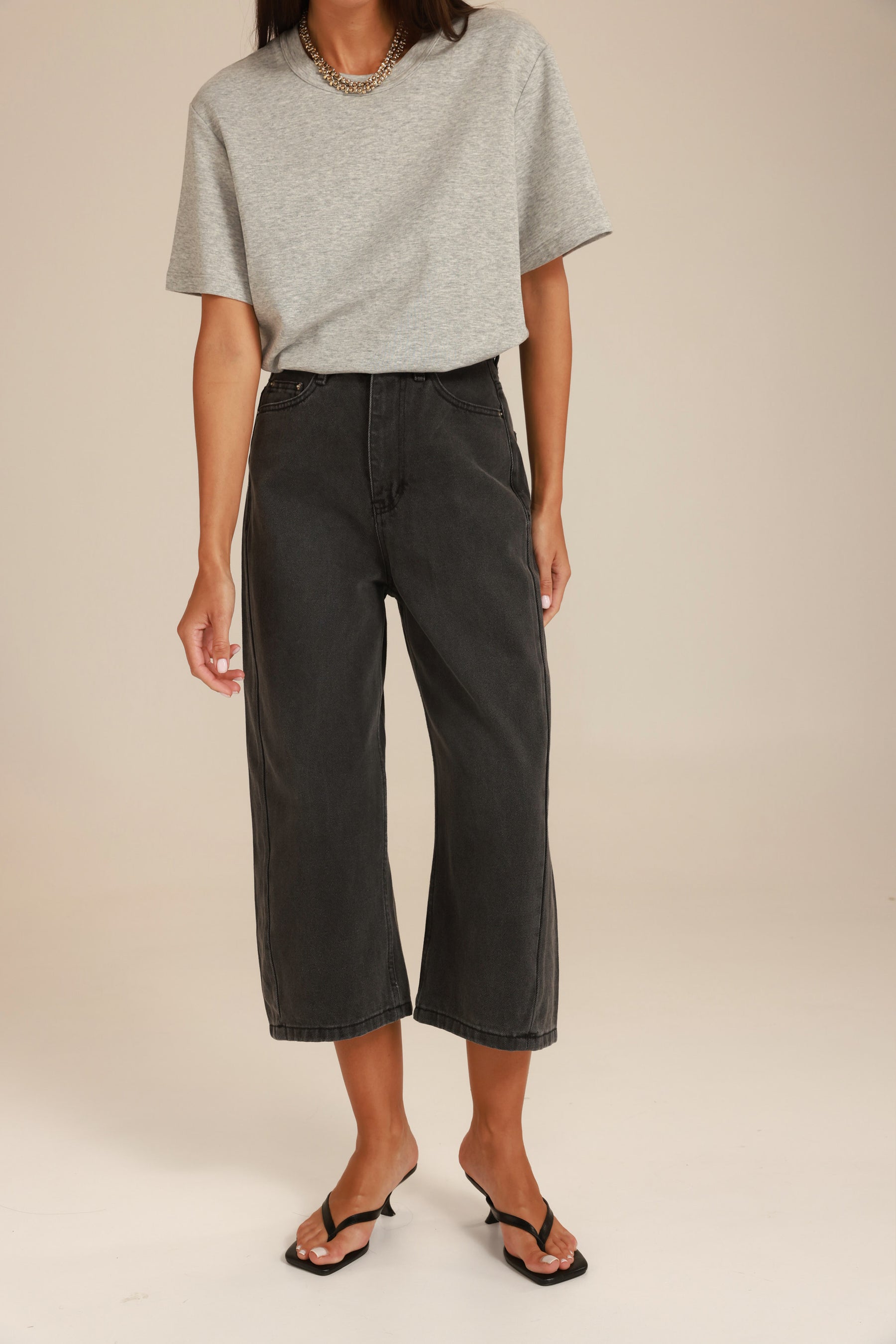 ג'ינס לומי שחור