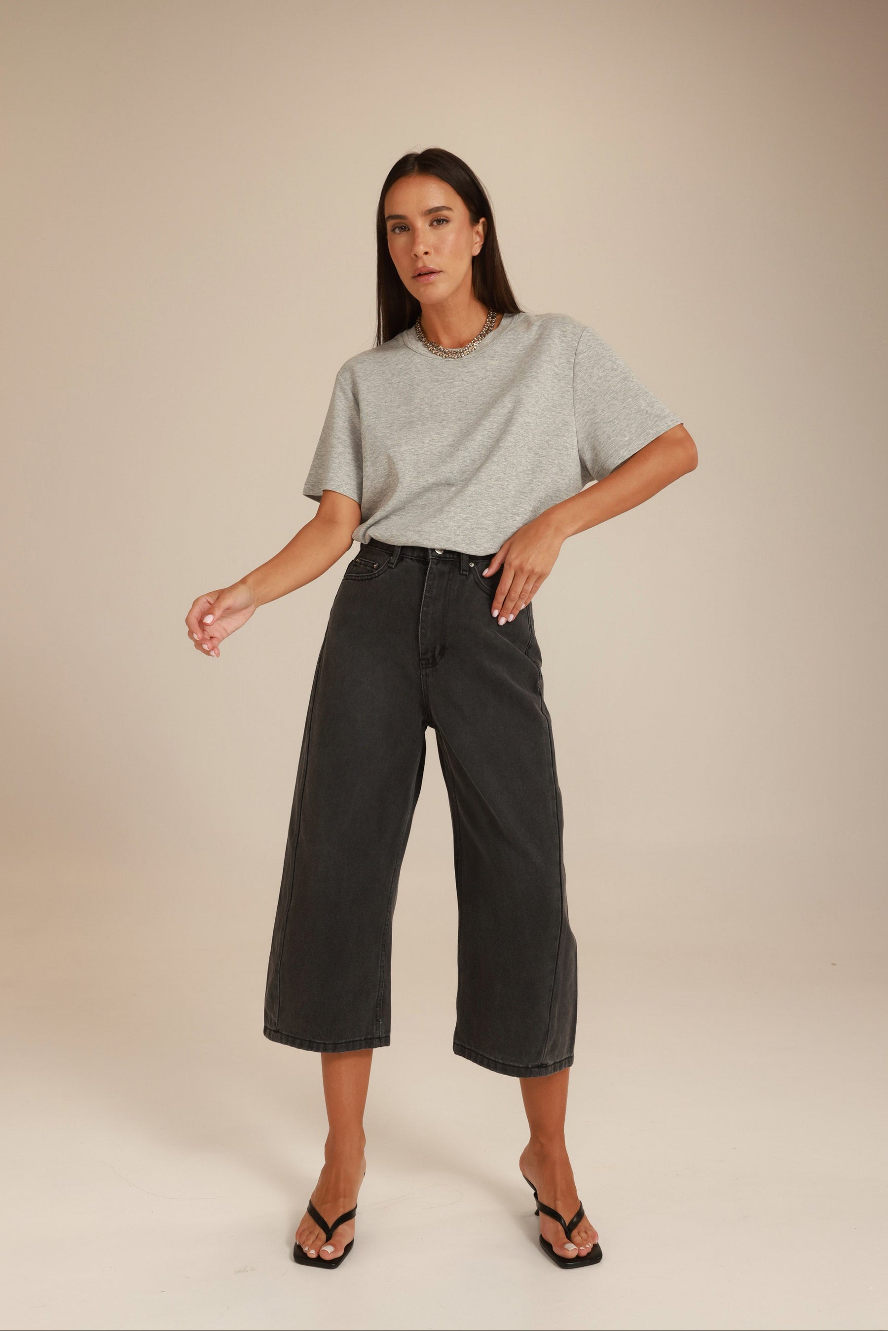 ג'ינס לומי שחור