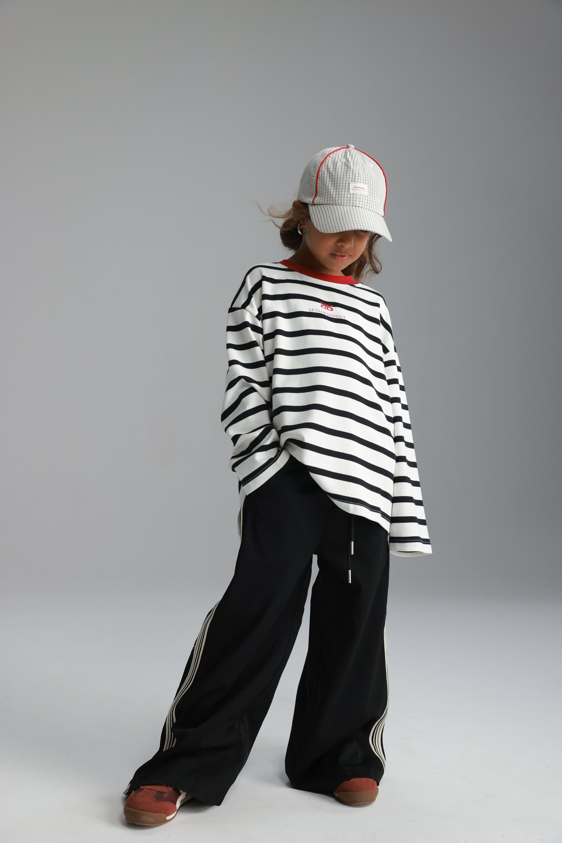 מכנסי ונסה שחורים