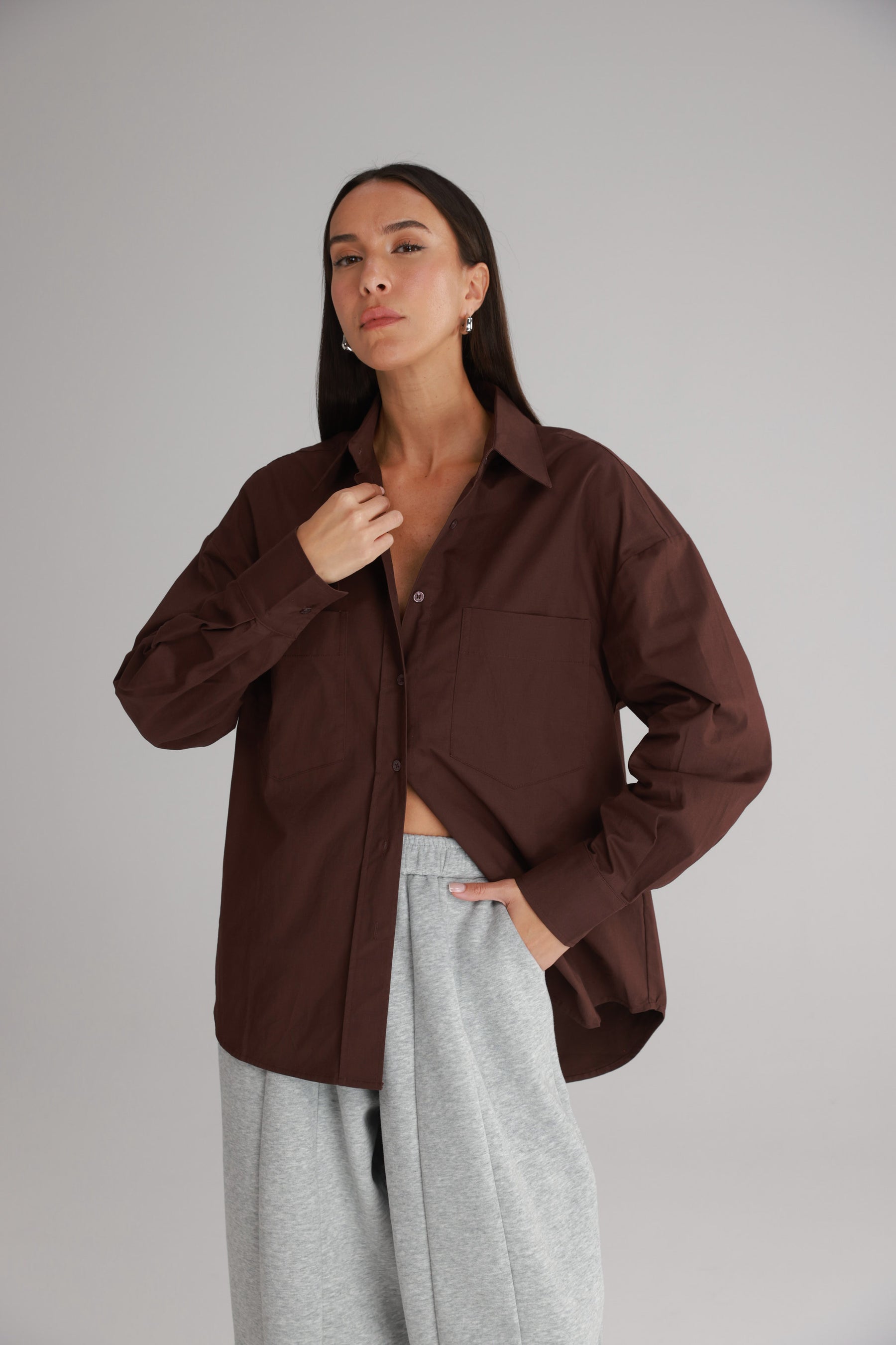 חולצת ניקולאס מכופתרת בורדו