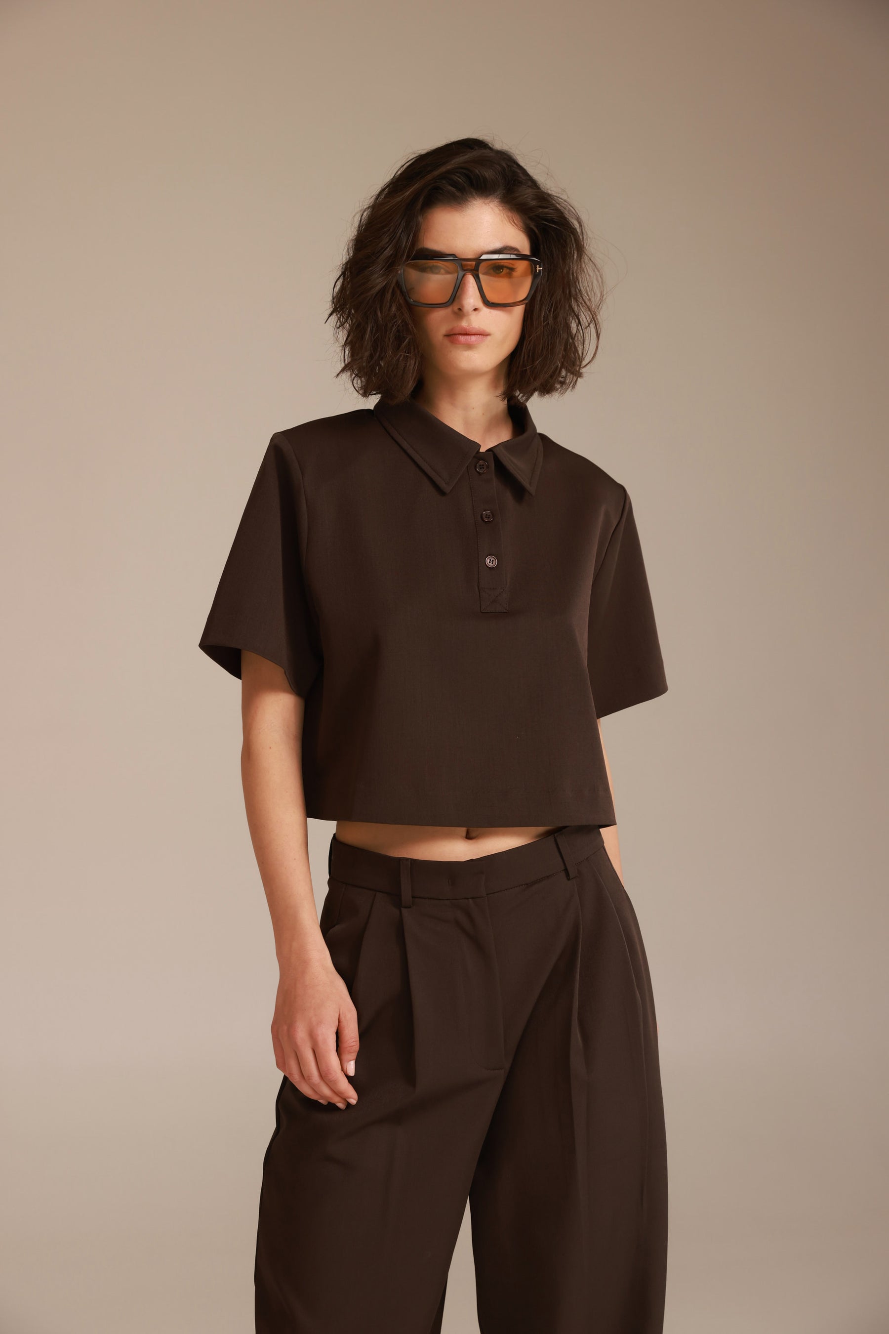 חולצת קרופ לארס חומה