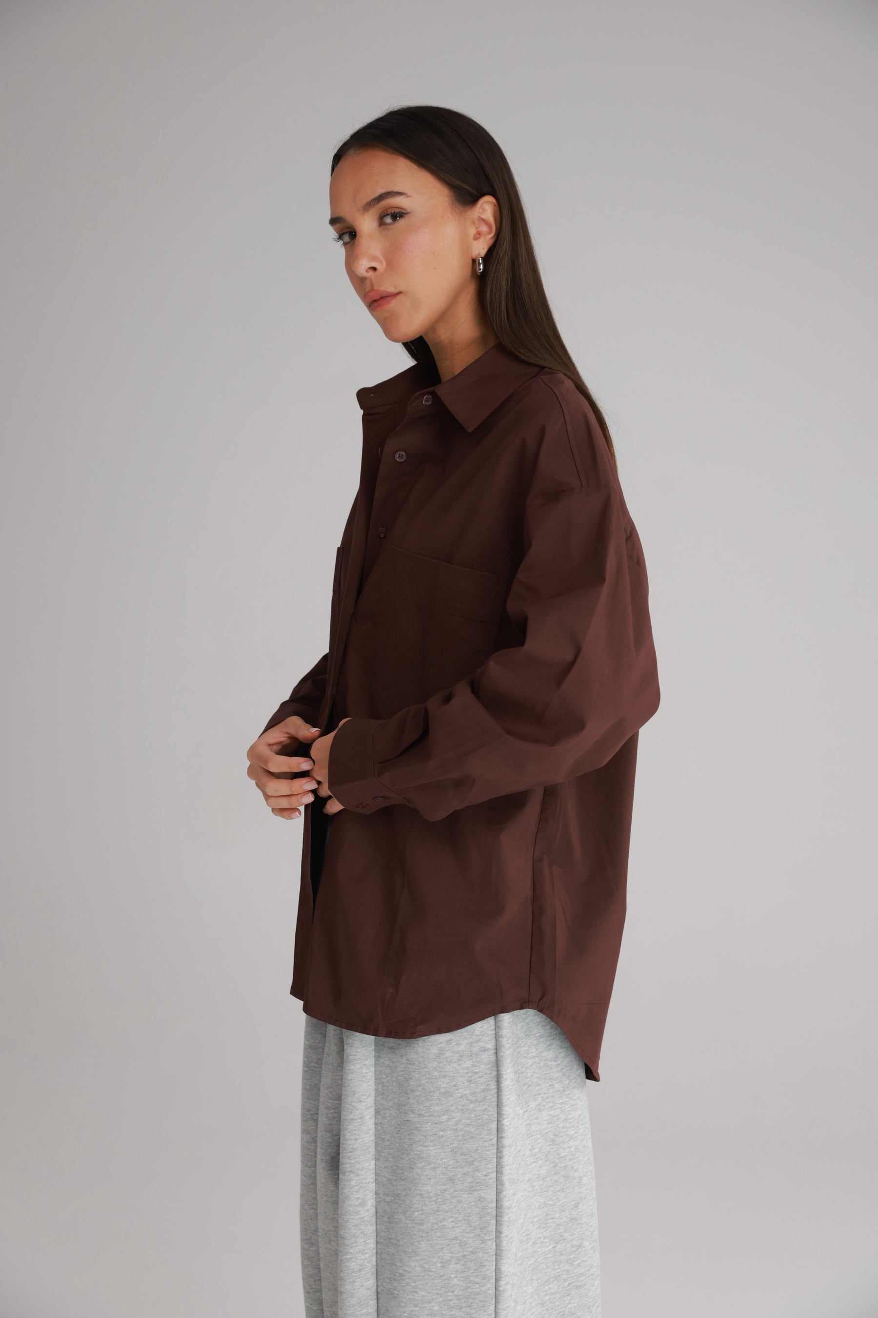 חולצת ניקולאס מכופתרת בורדו