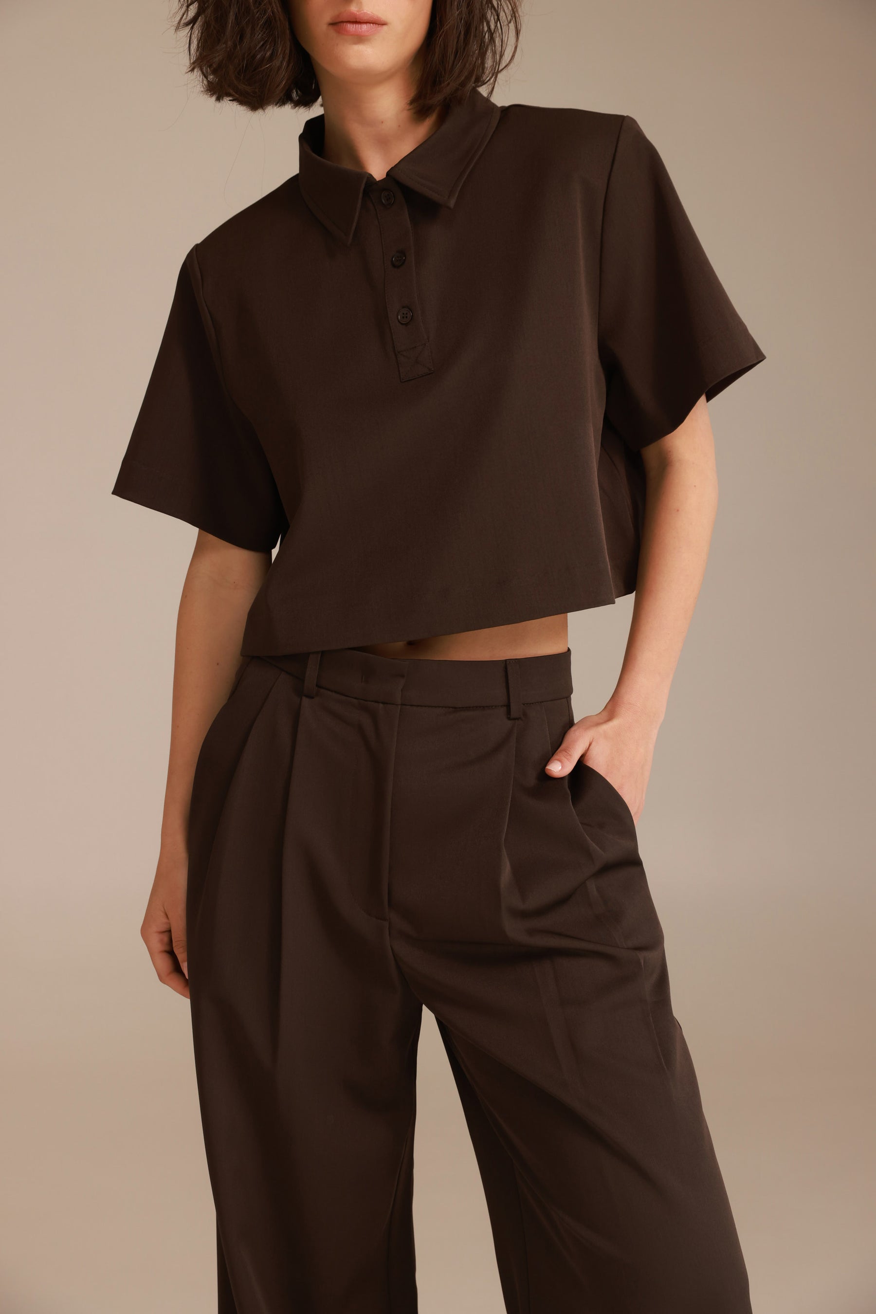 חולצת קרופ לארס חומה