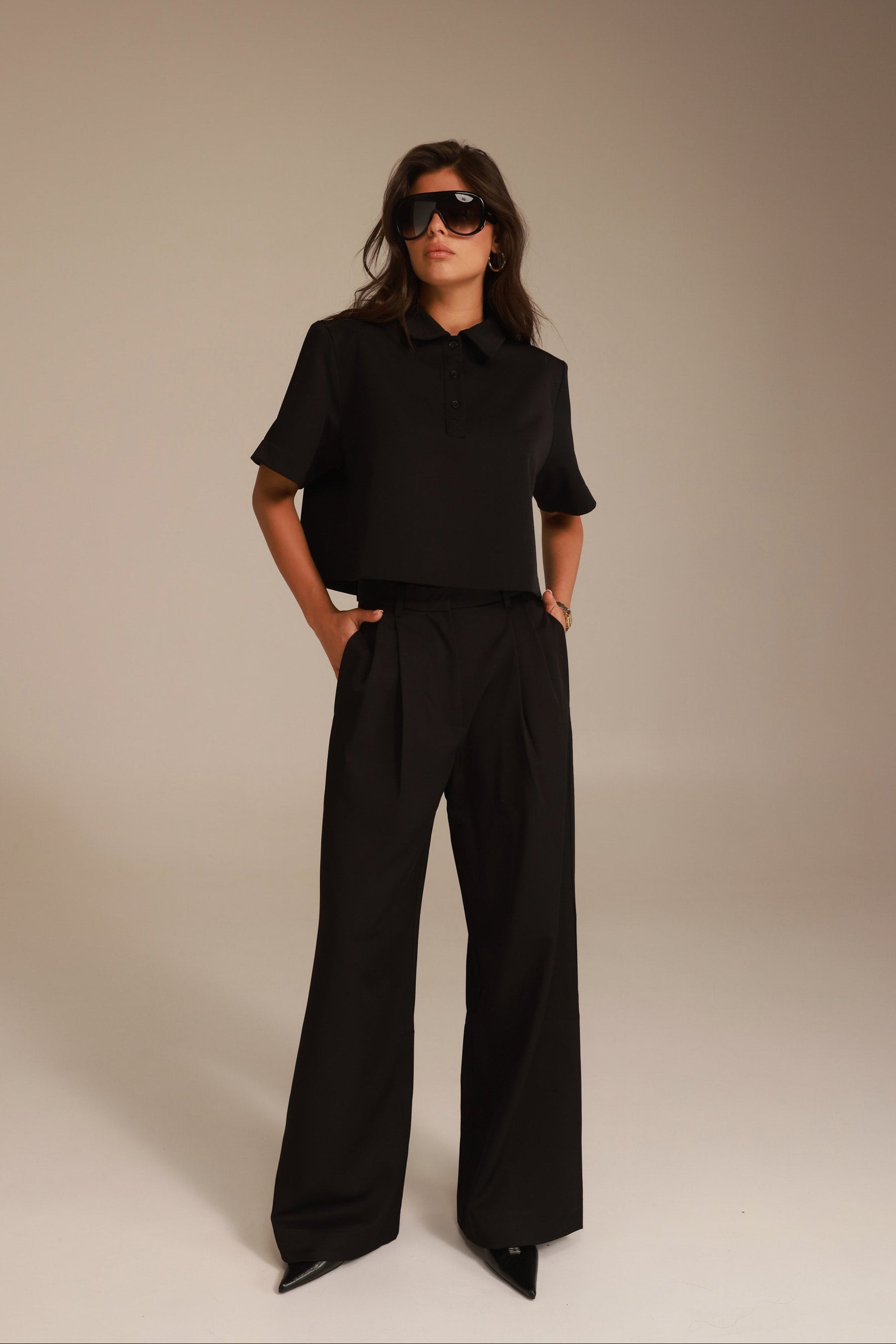 חולצת קרופ לארס שחורה