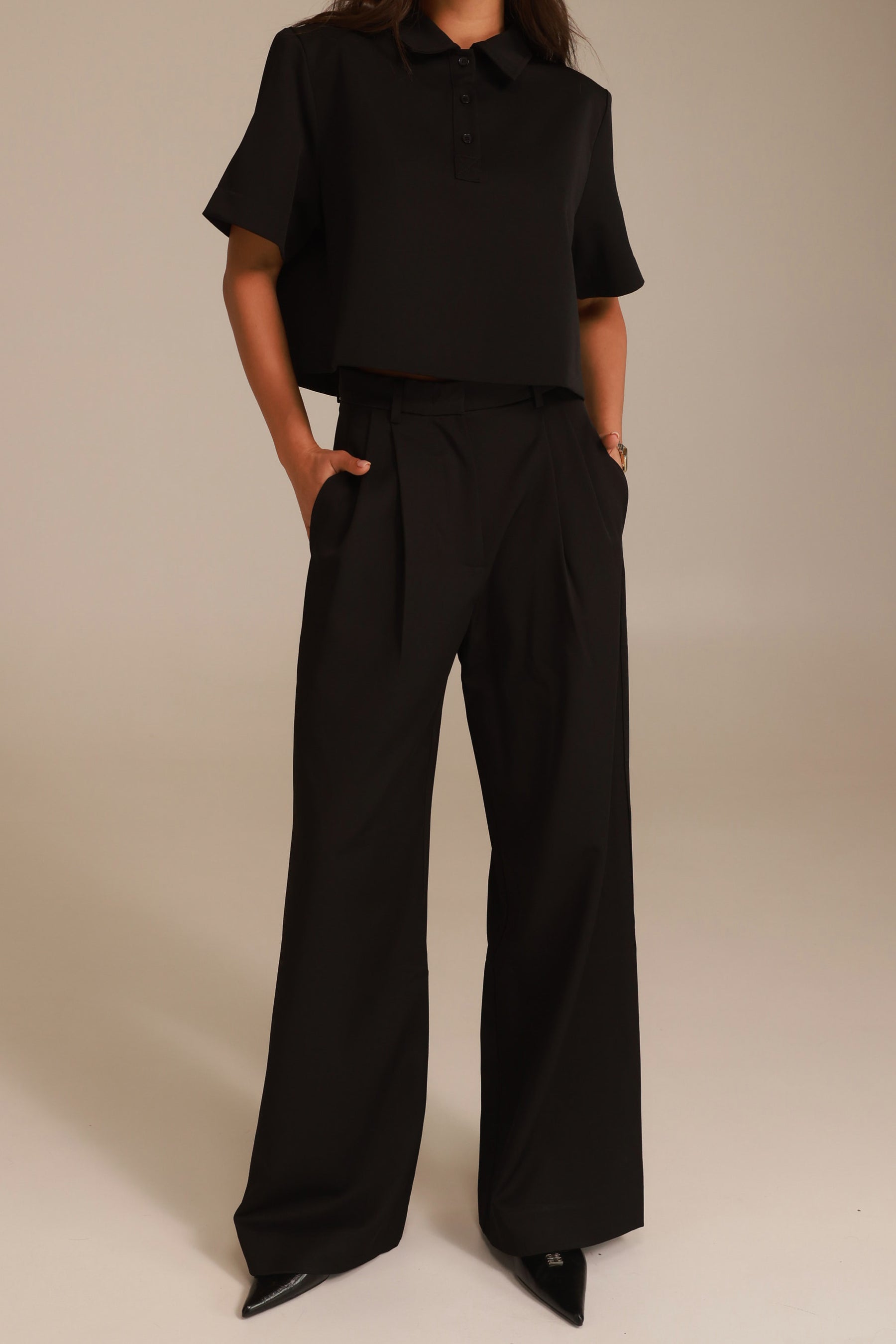 מכנסי לארס שחורים