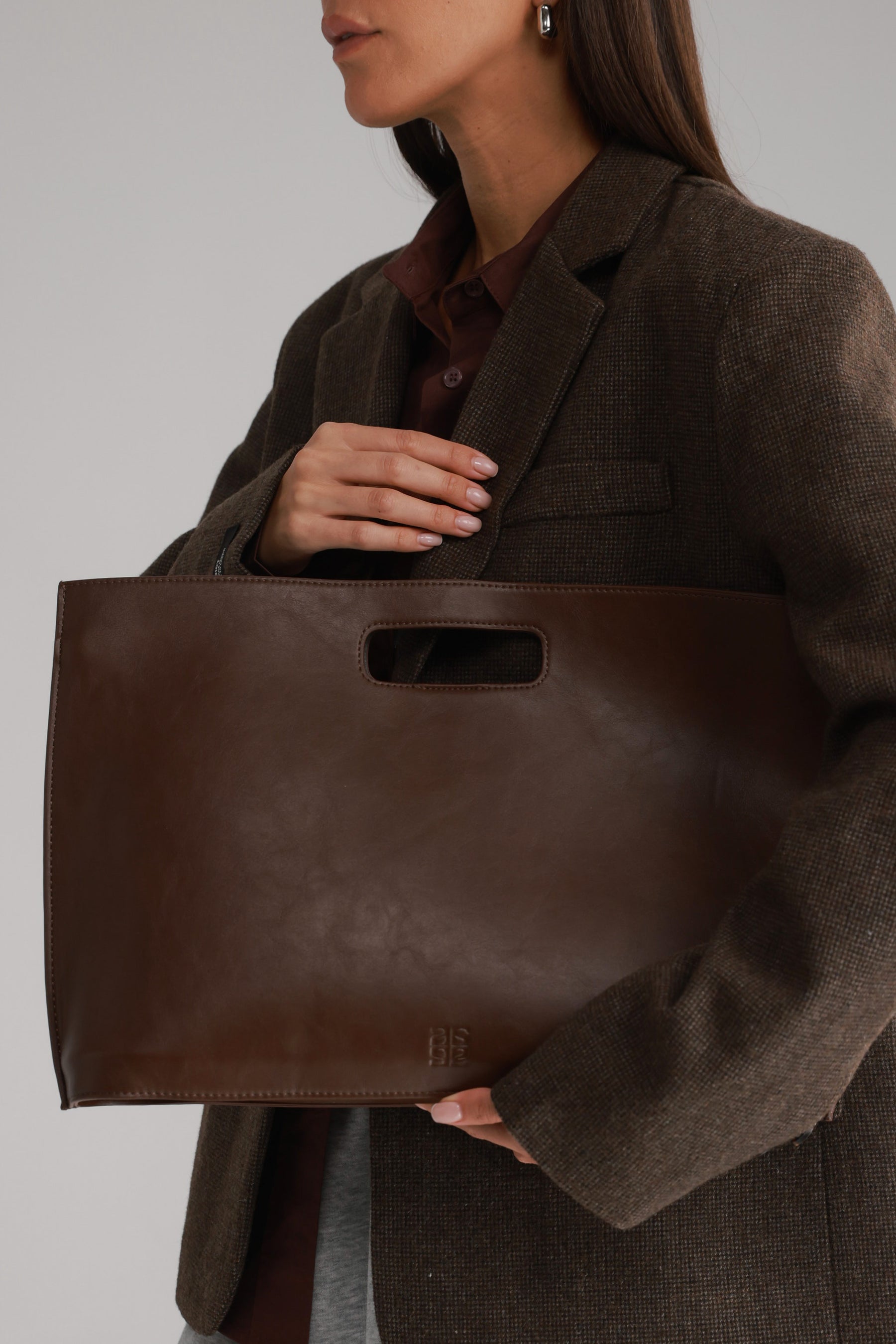 תיק אוליבר חום גדול