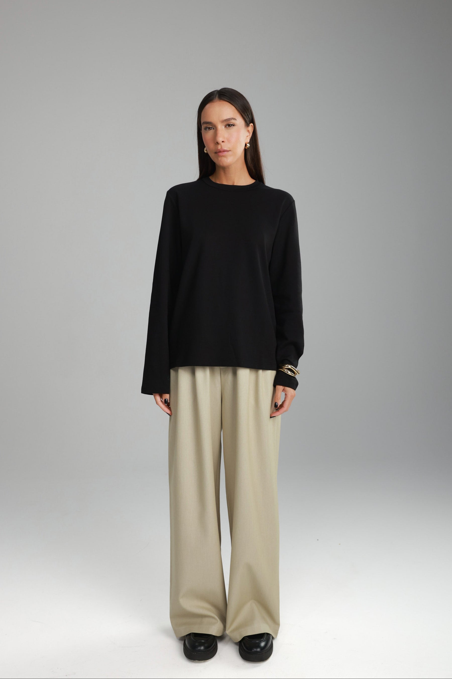 חולצת רורי שחורה