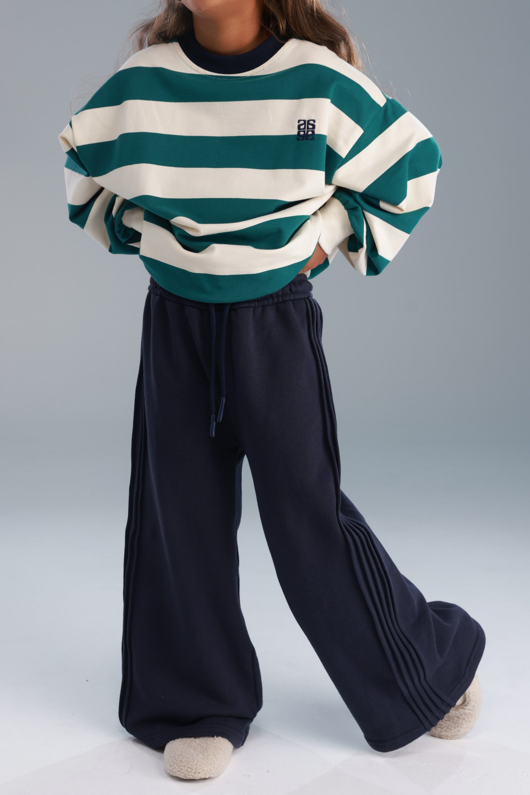 מכנסי נואל נייבי