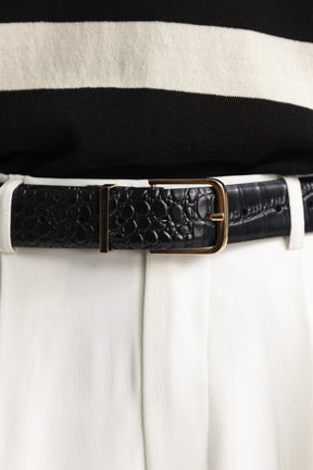 חגורת לורה שחורה אבזם זהב