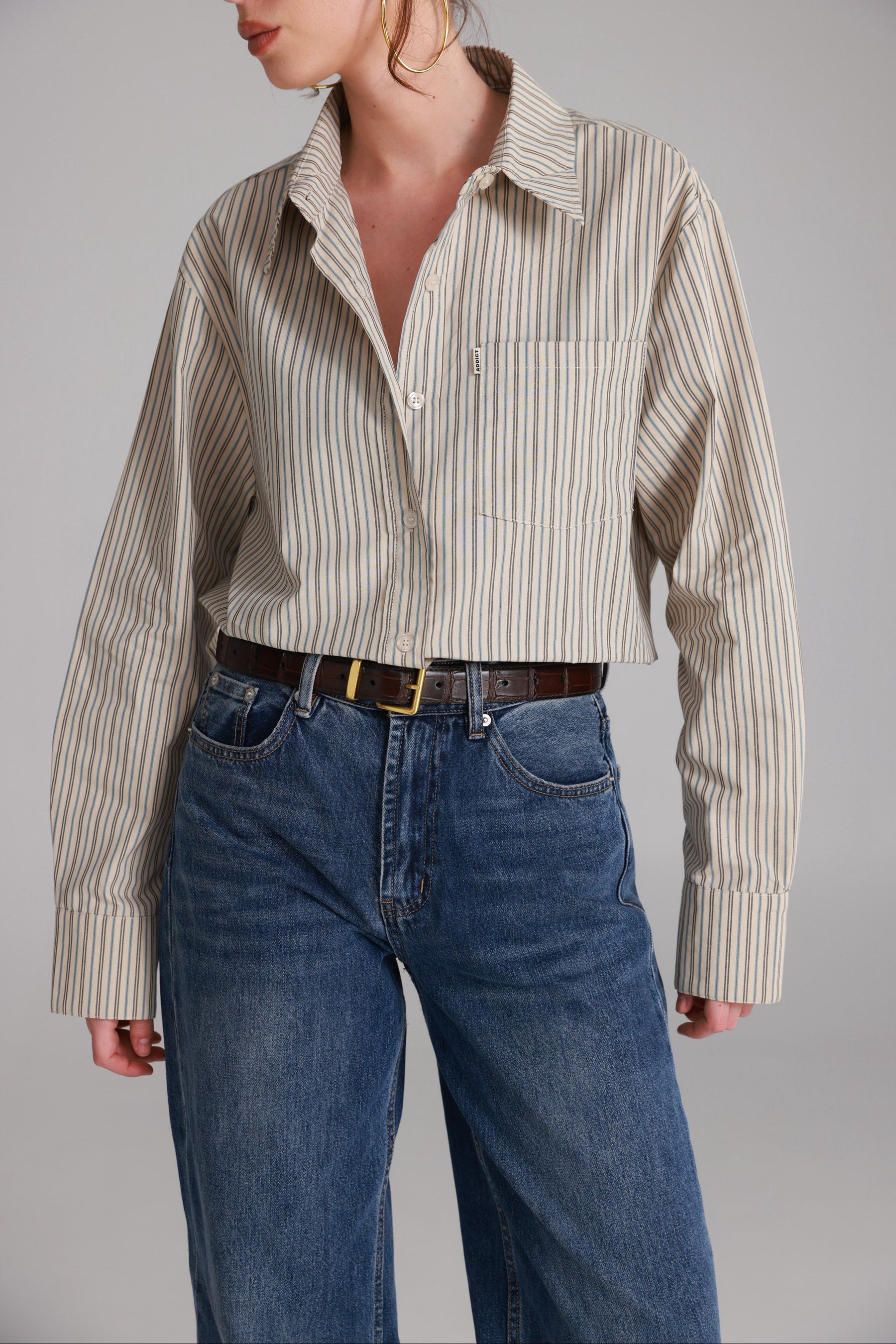 חולצת מריאן מכופתרת פסים בז'