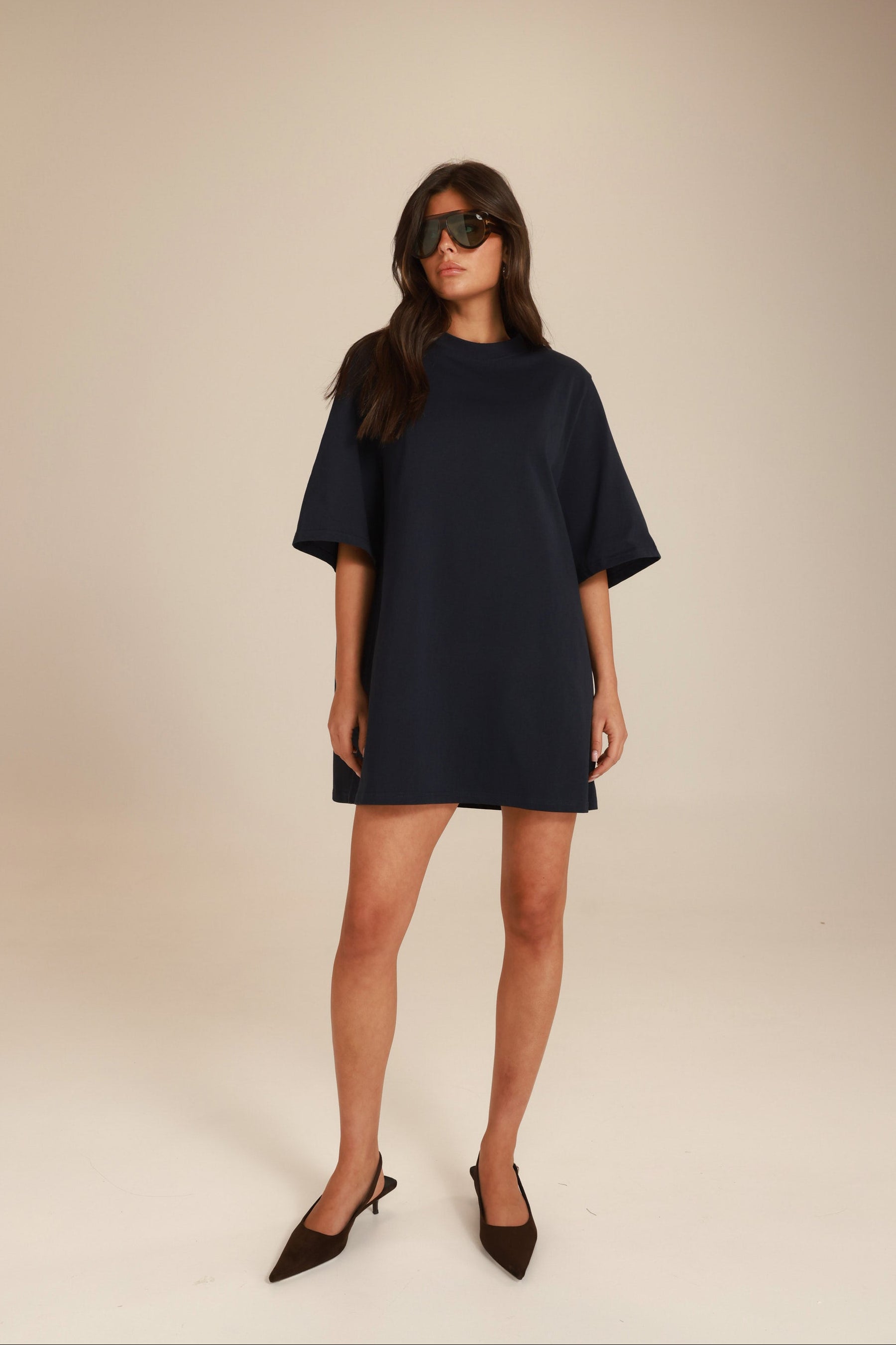 שמלת אלה נייבי